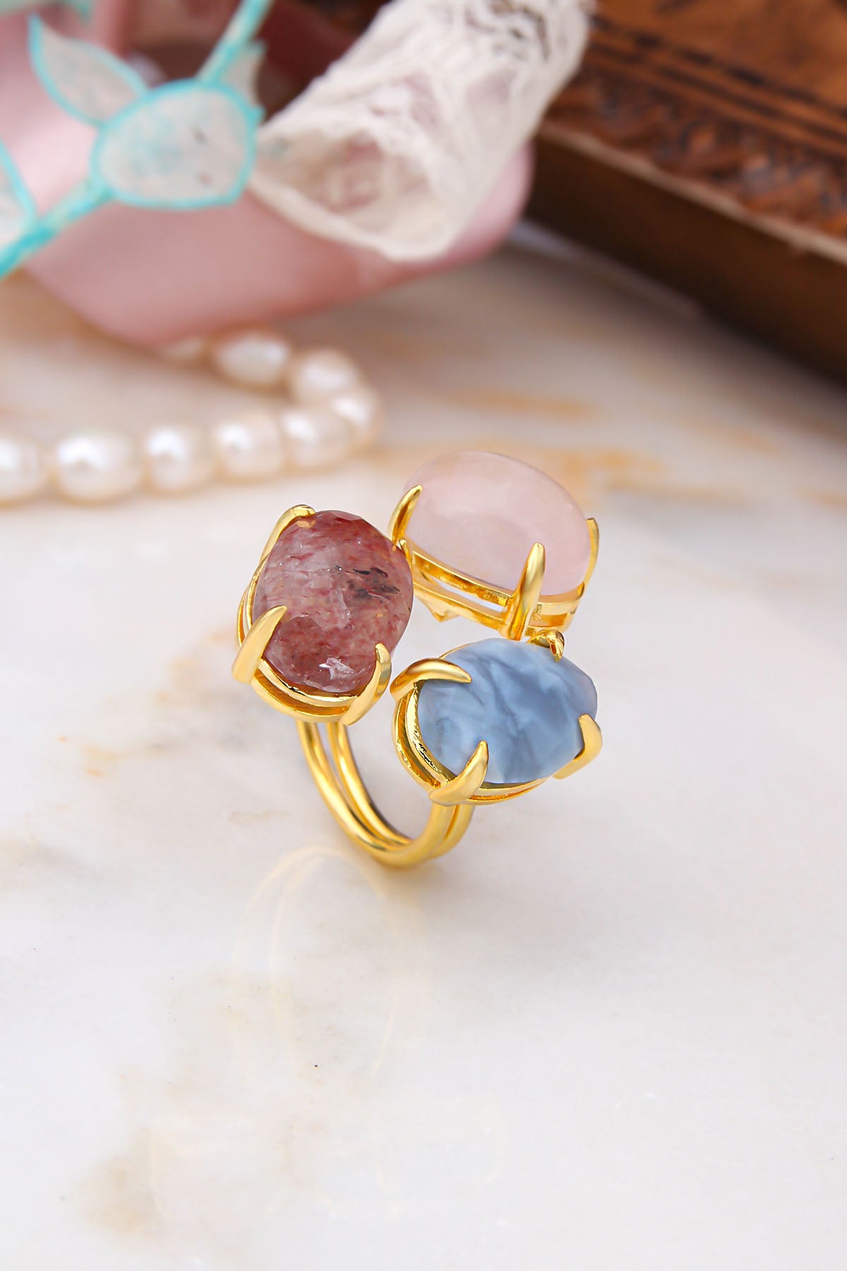 Strawberry Quartz & Pink Quartz & Blue Opal Bagues