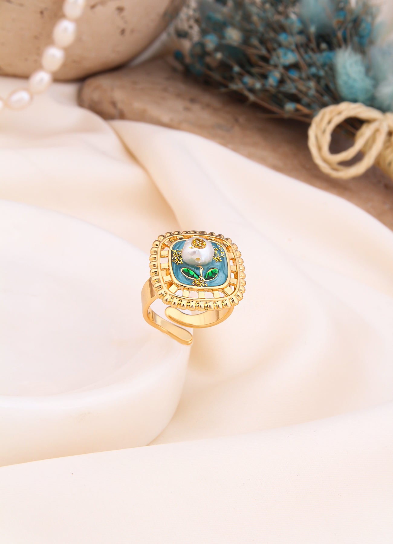 Pearl Ring