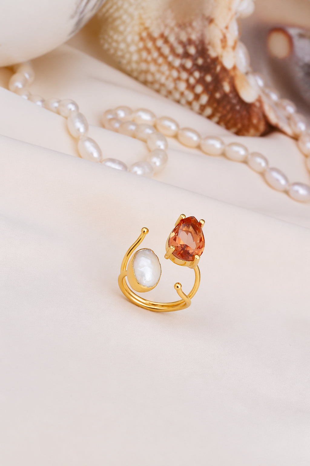 Zultanite & Pearl Ring