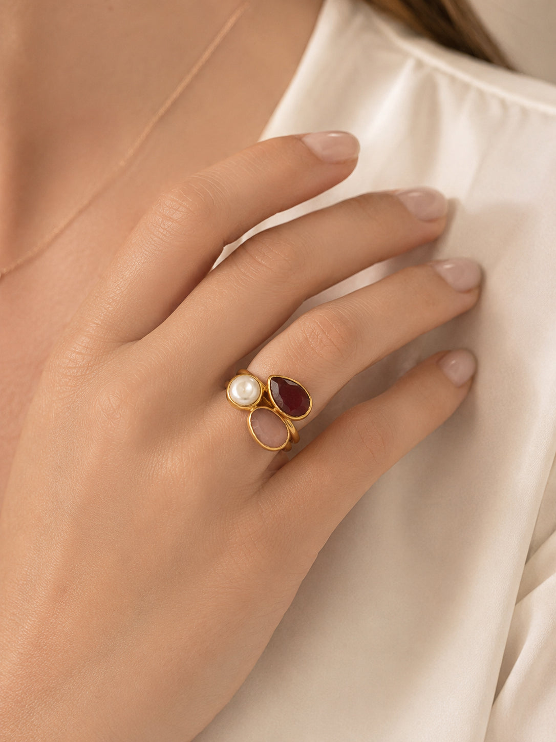 Cat eyes & Pearl Ring