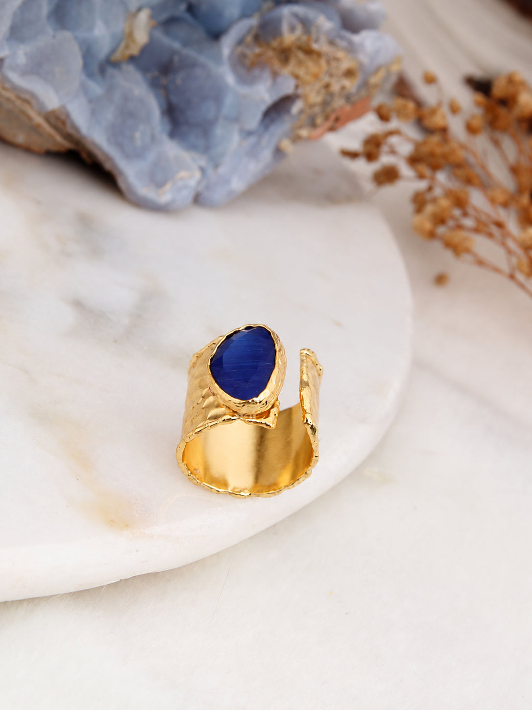 Cat Eyes Ring