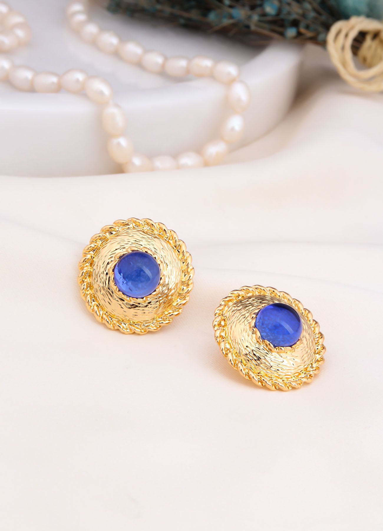 Cat Eyes Earring