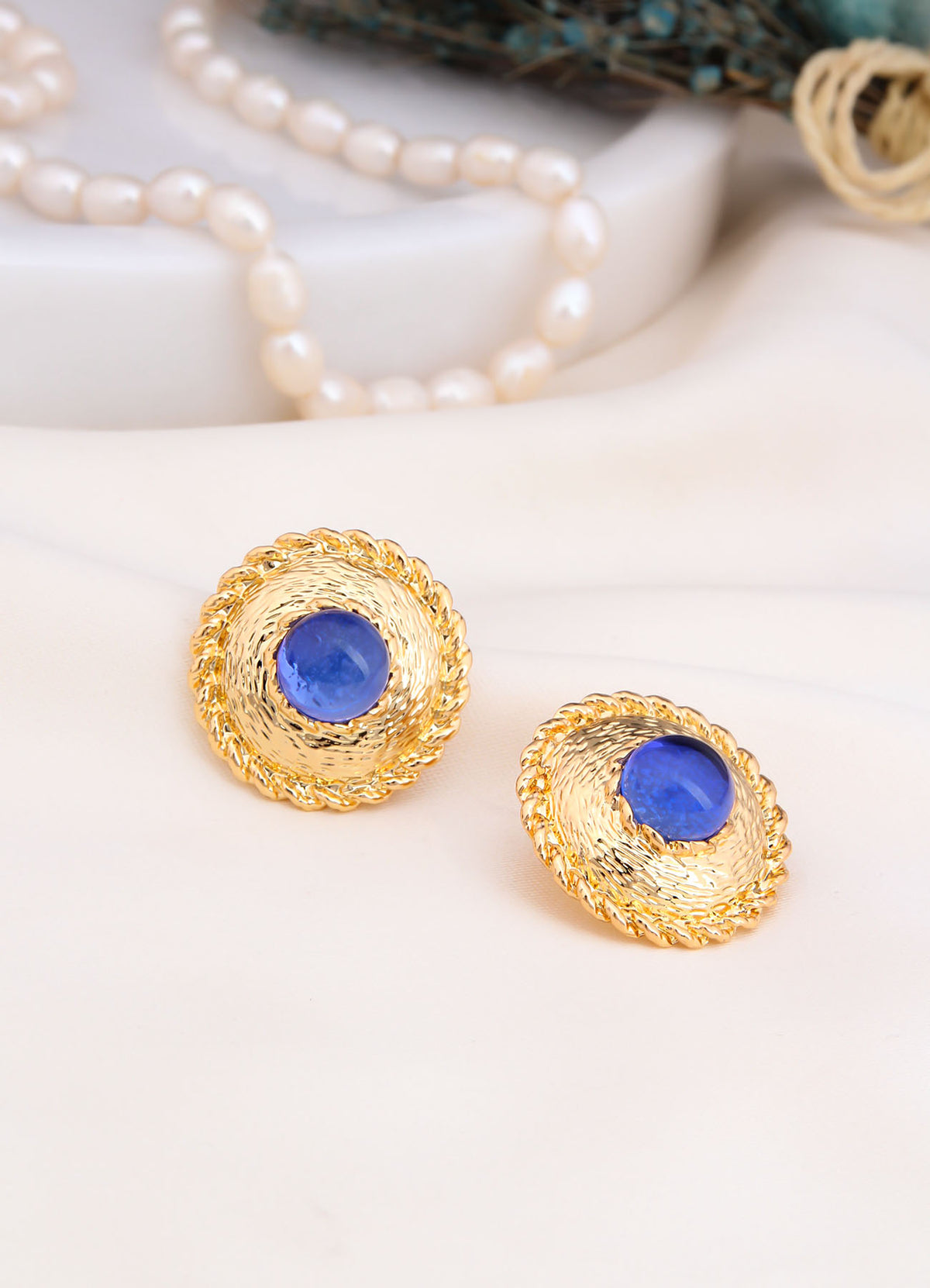 Cat Eyes Earring