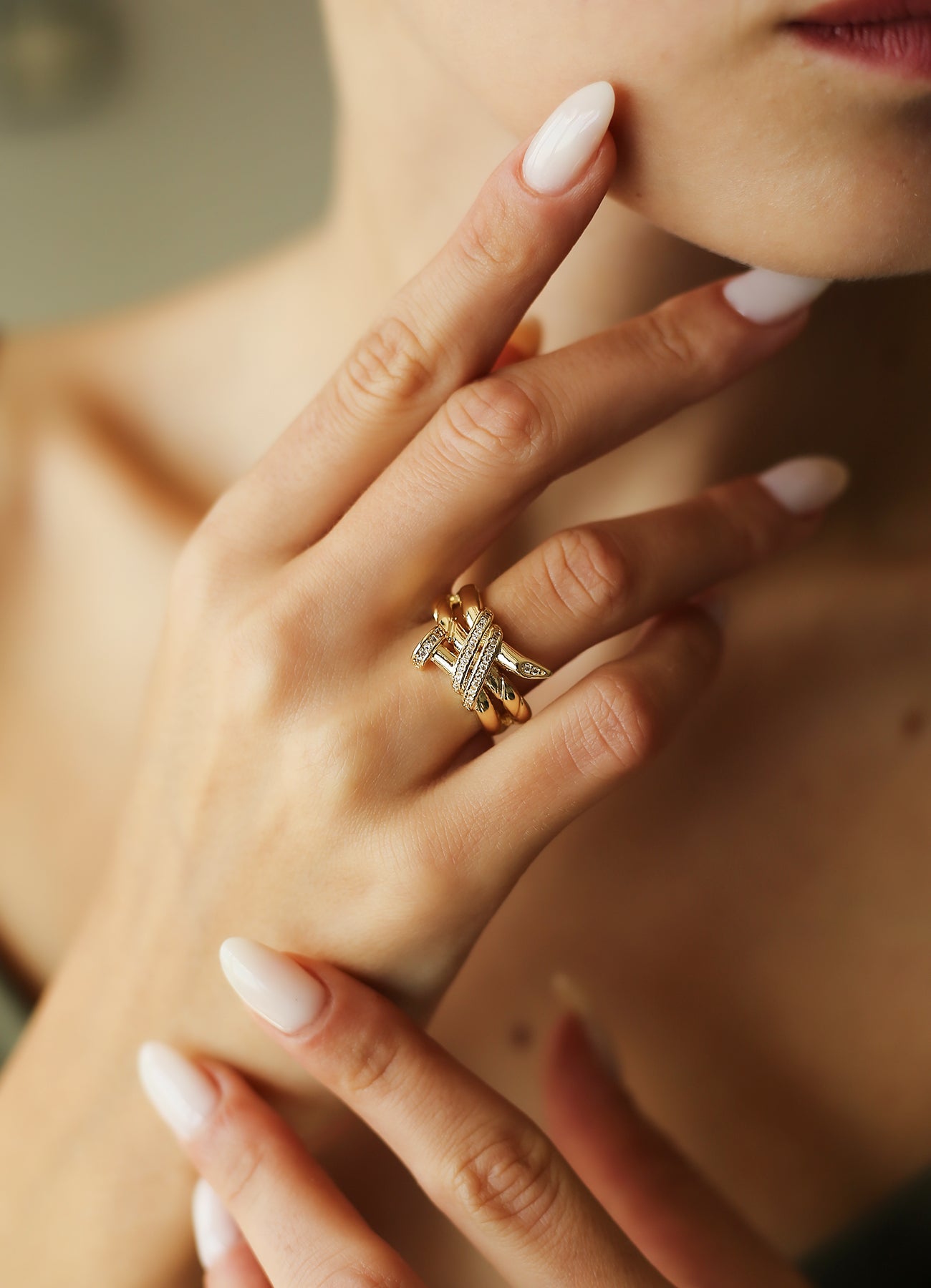 Zircon Ring