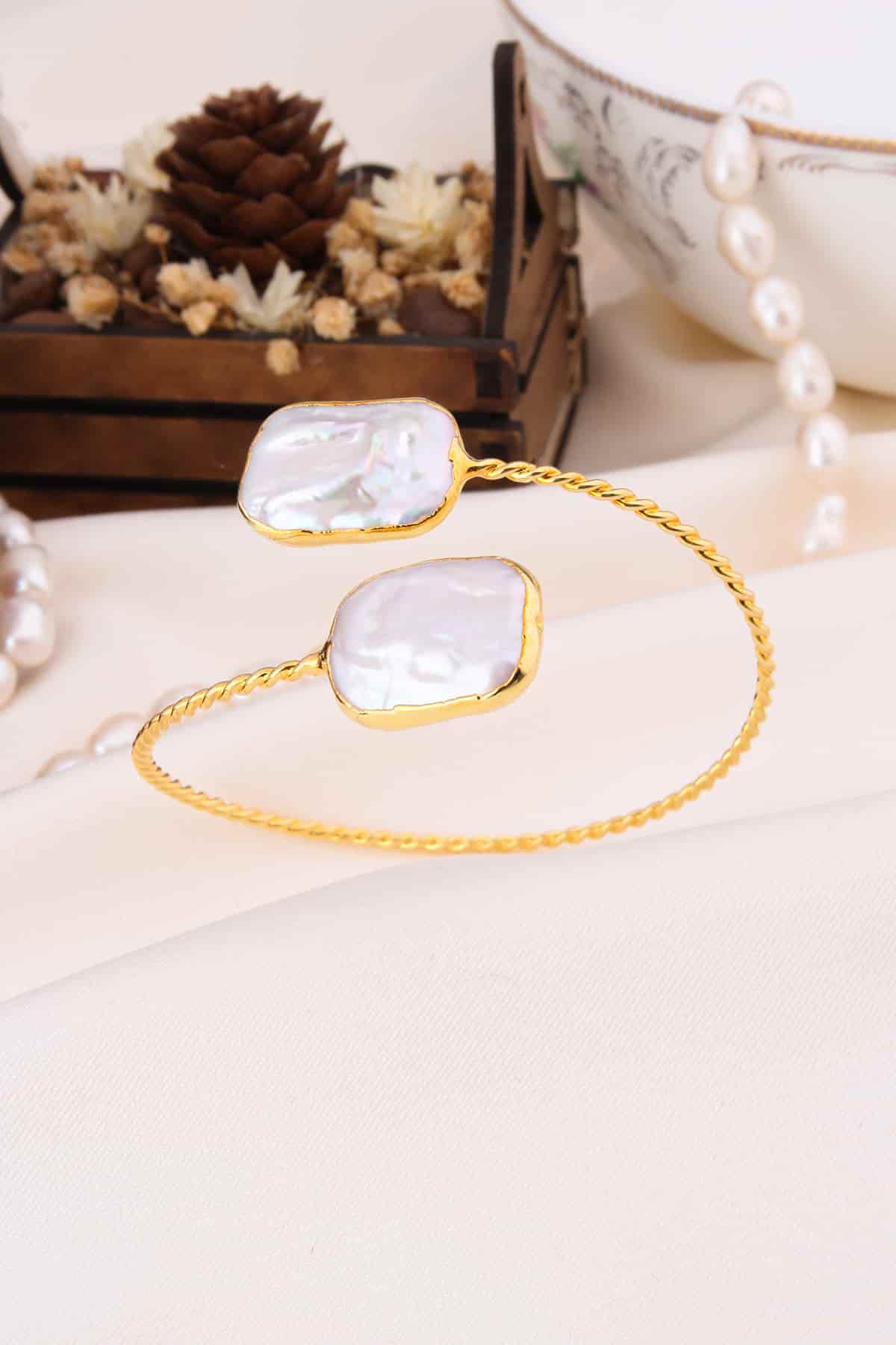 Pearl Bracelet
