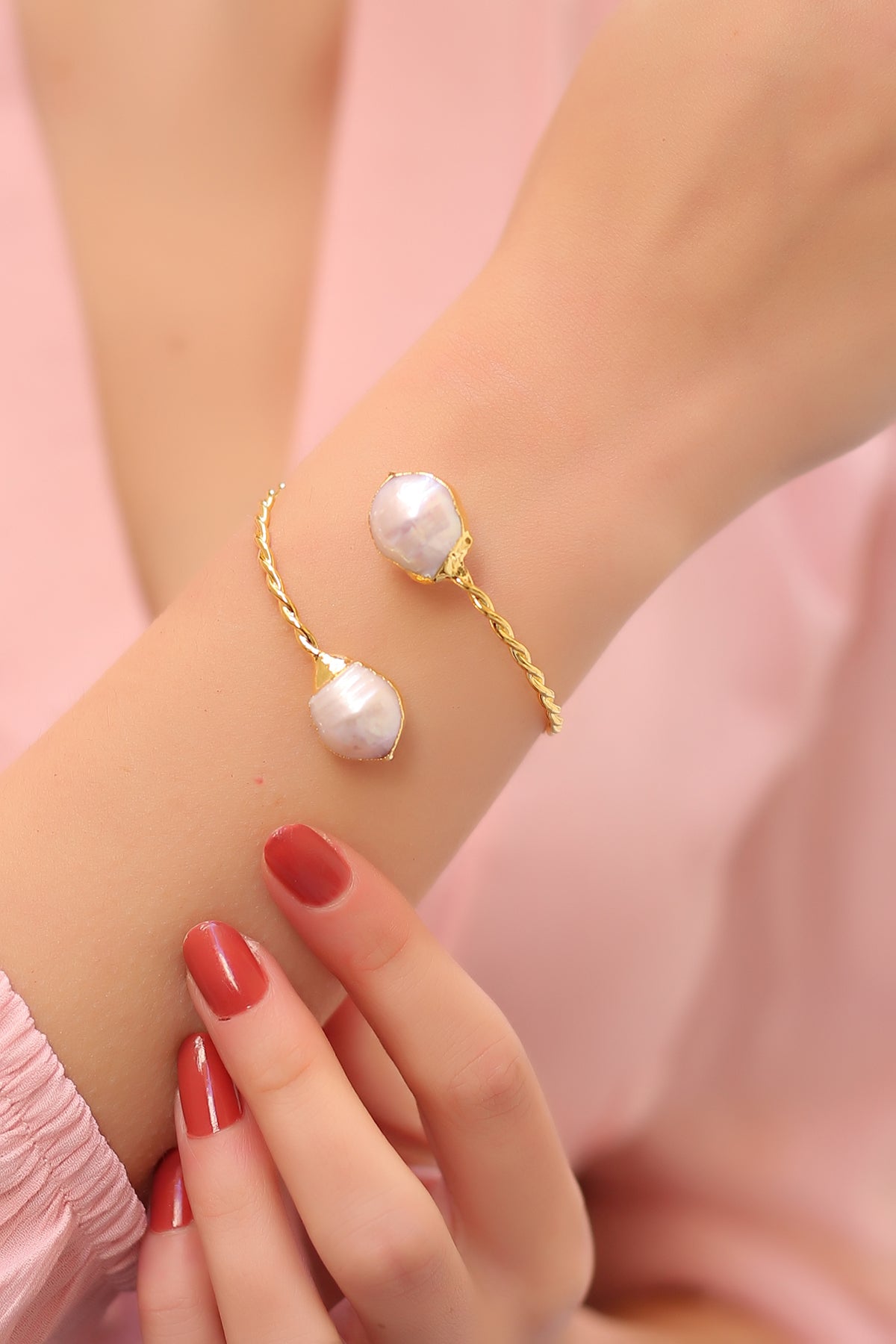Pearl Bracelets