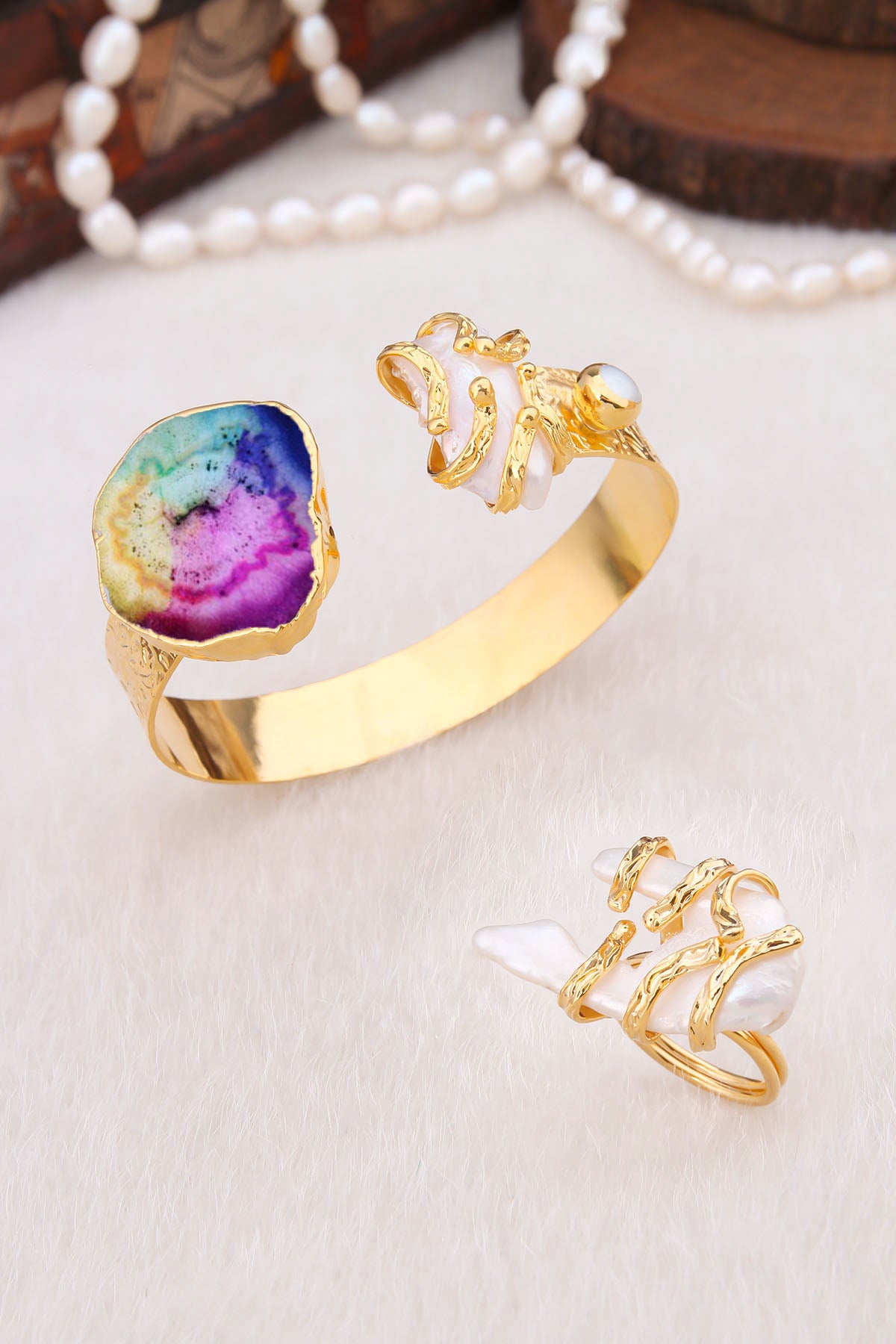 Pearl & Quartz Bracelet