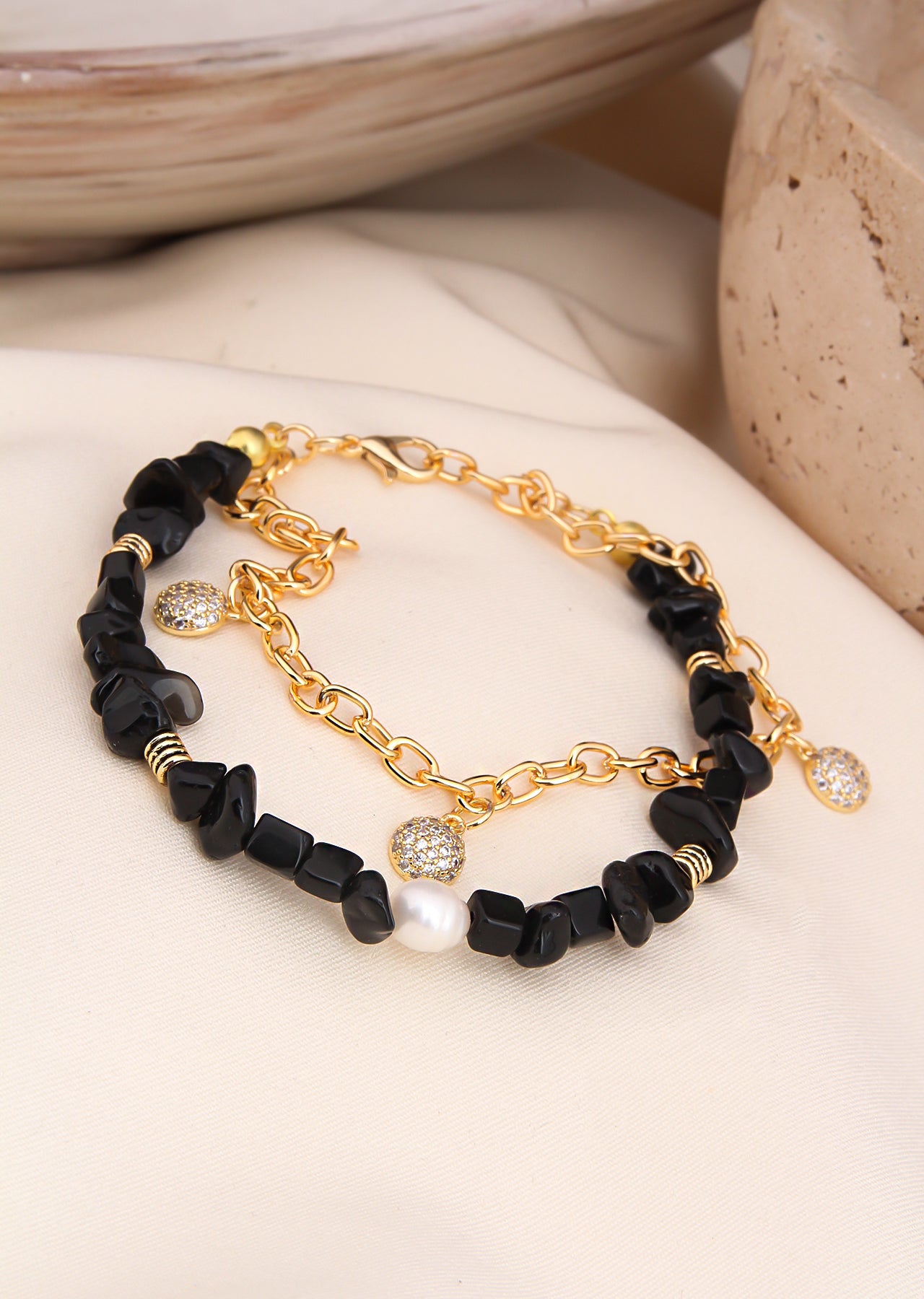 Onix & Pearl Bracelet
