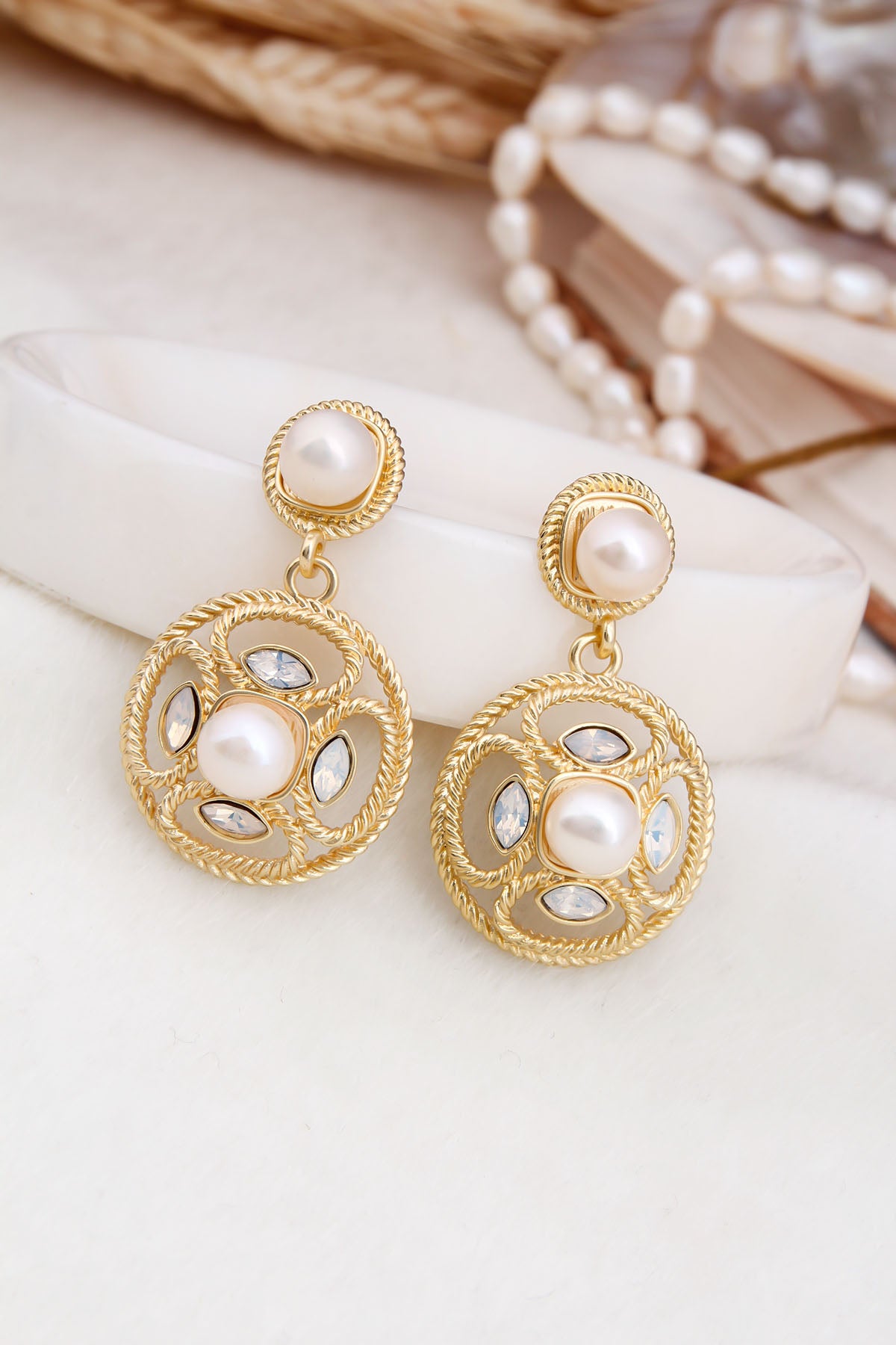 Pearl & Zircon Earring