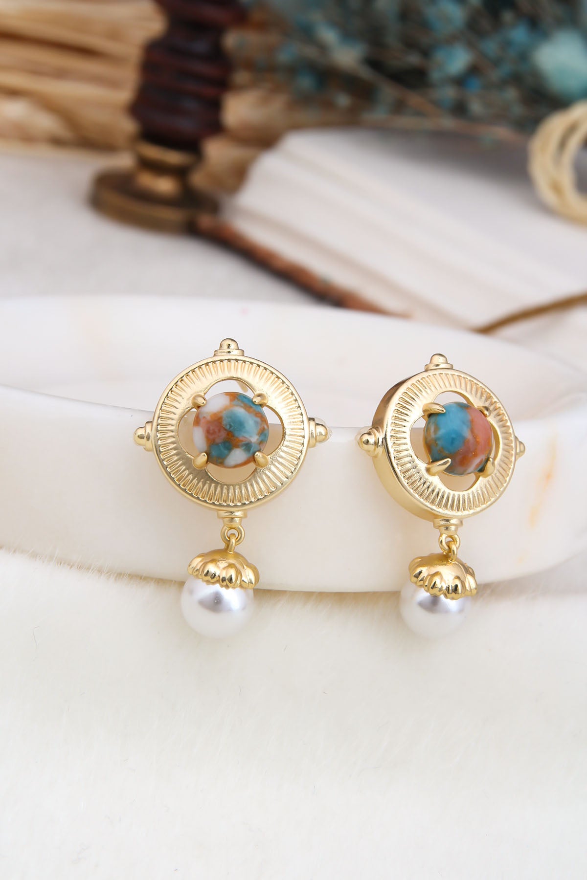 Varasite & Pearl Boucles D'Oreilles