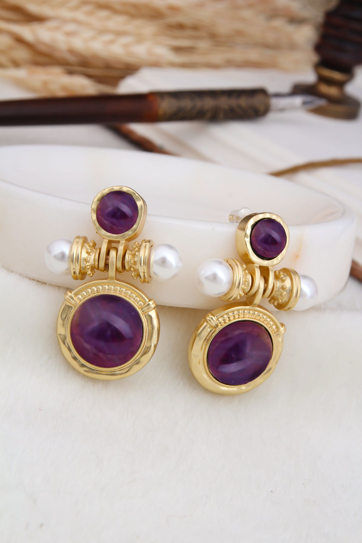 Amethyst & Pearl Earring