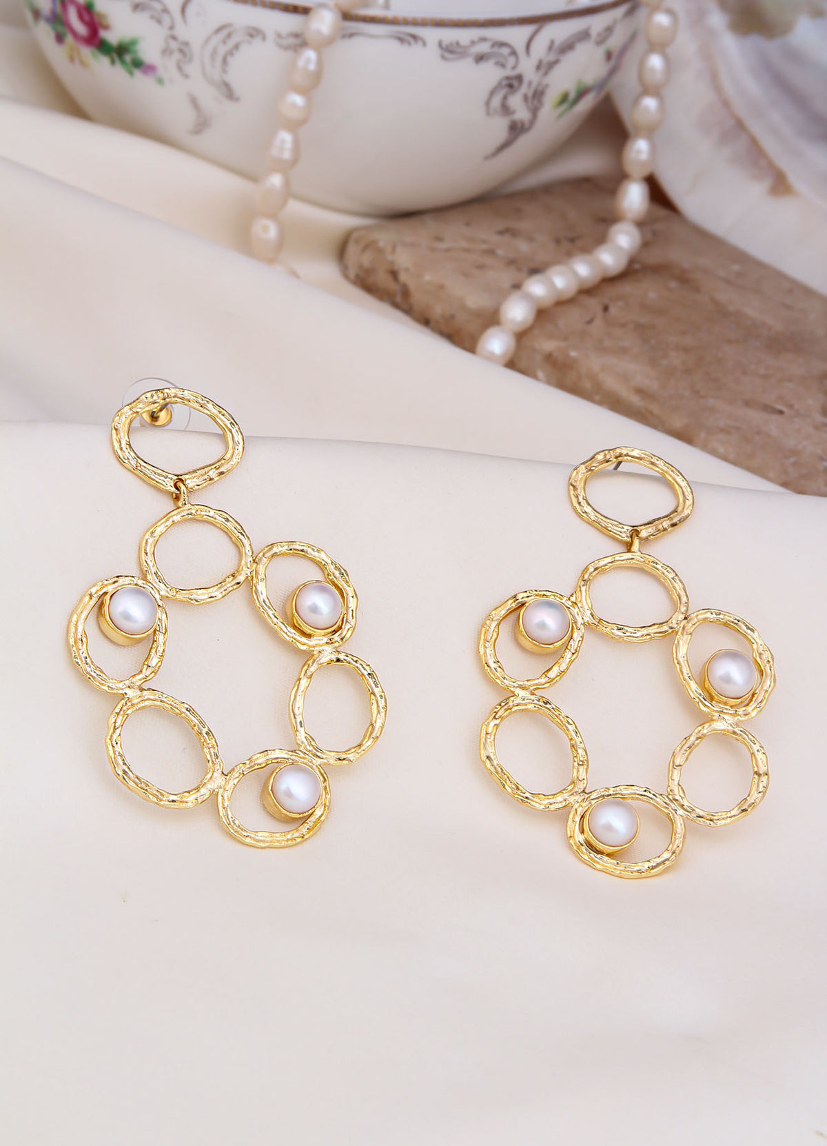 Pearl Earring