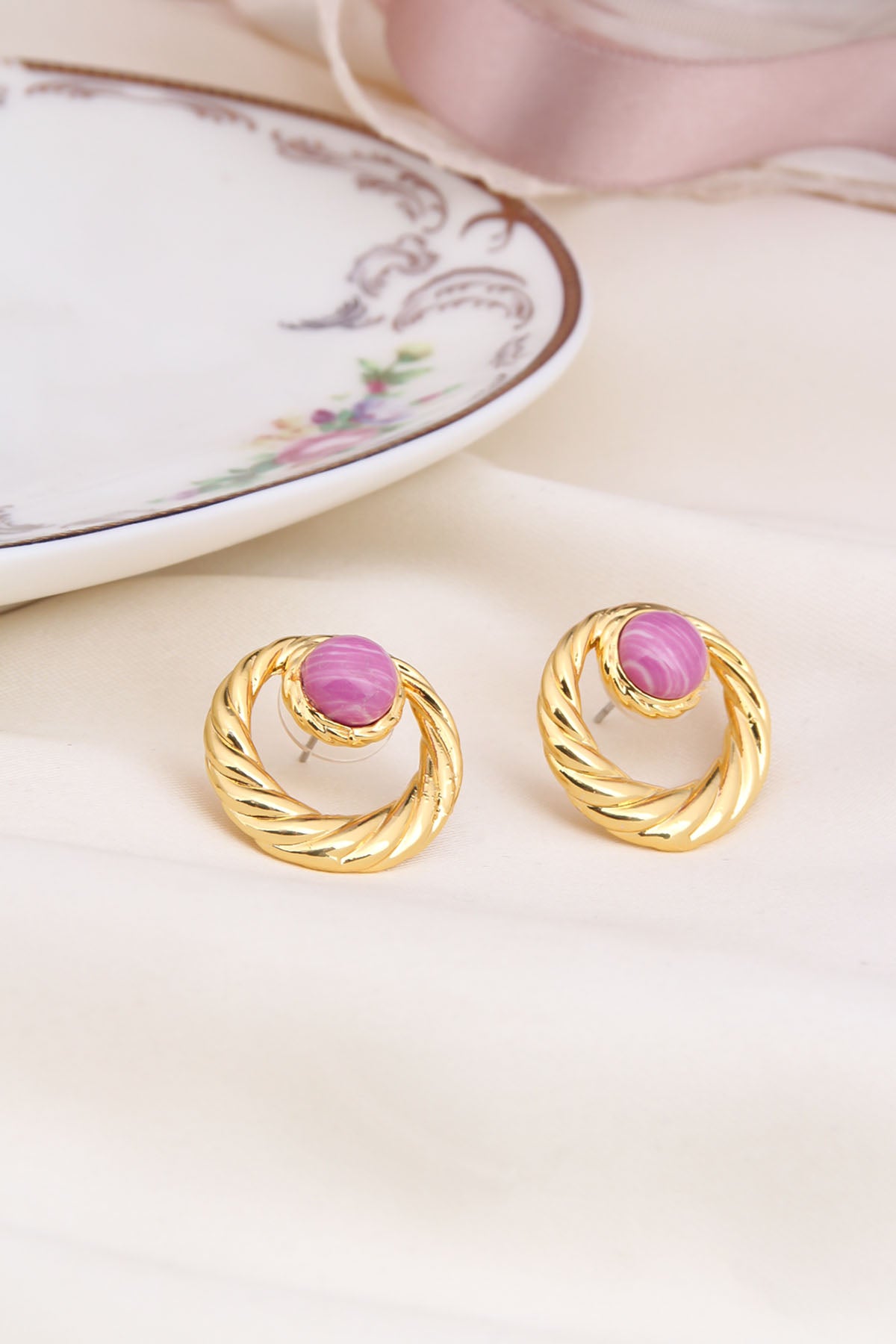 Varasite Earring