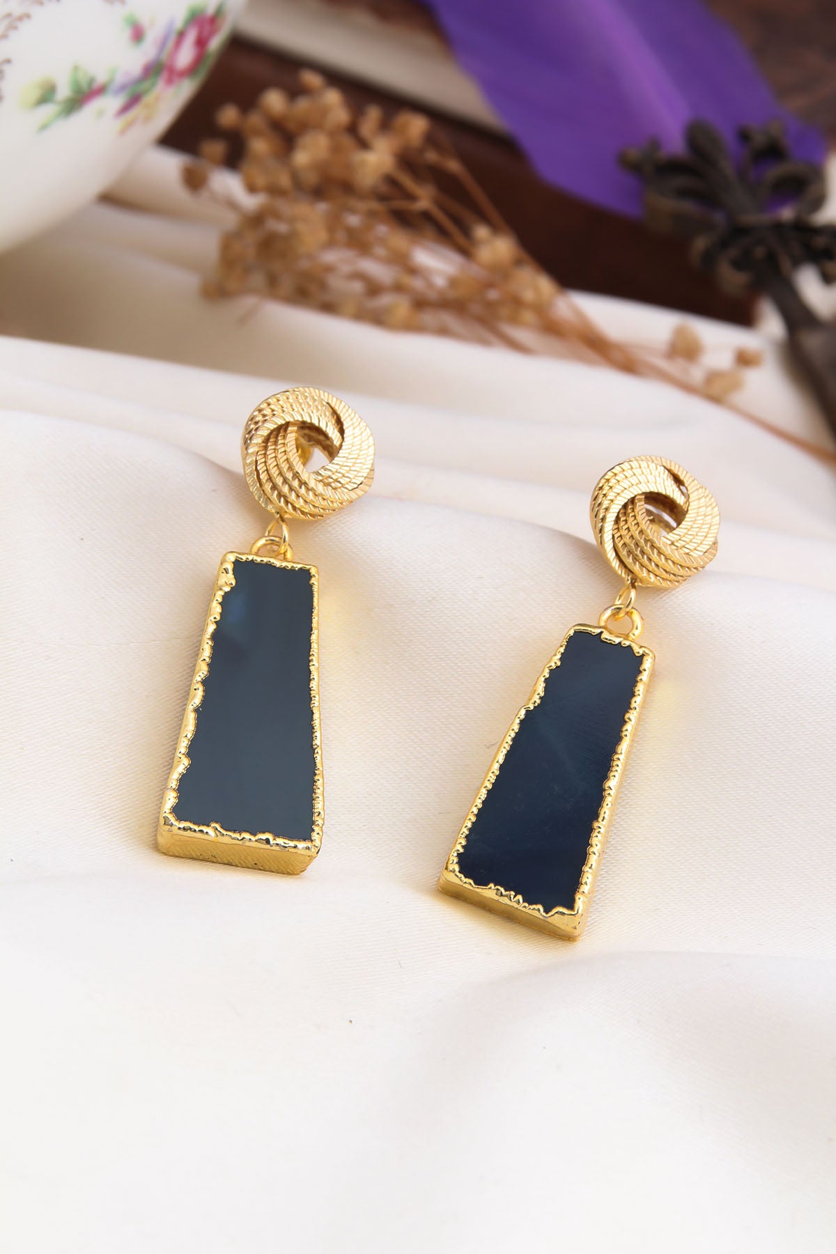 Agathe Earring