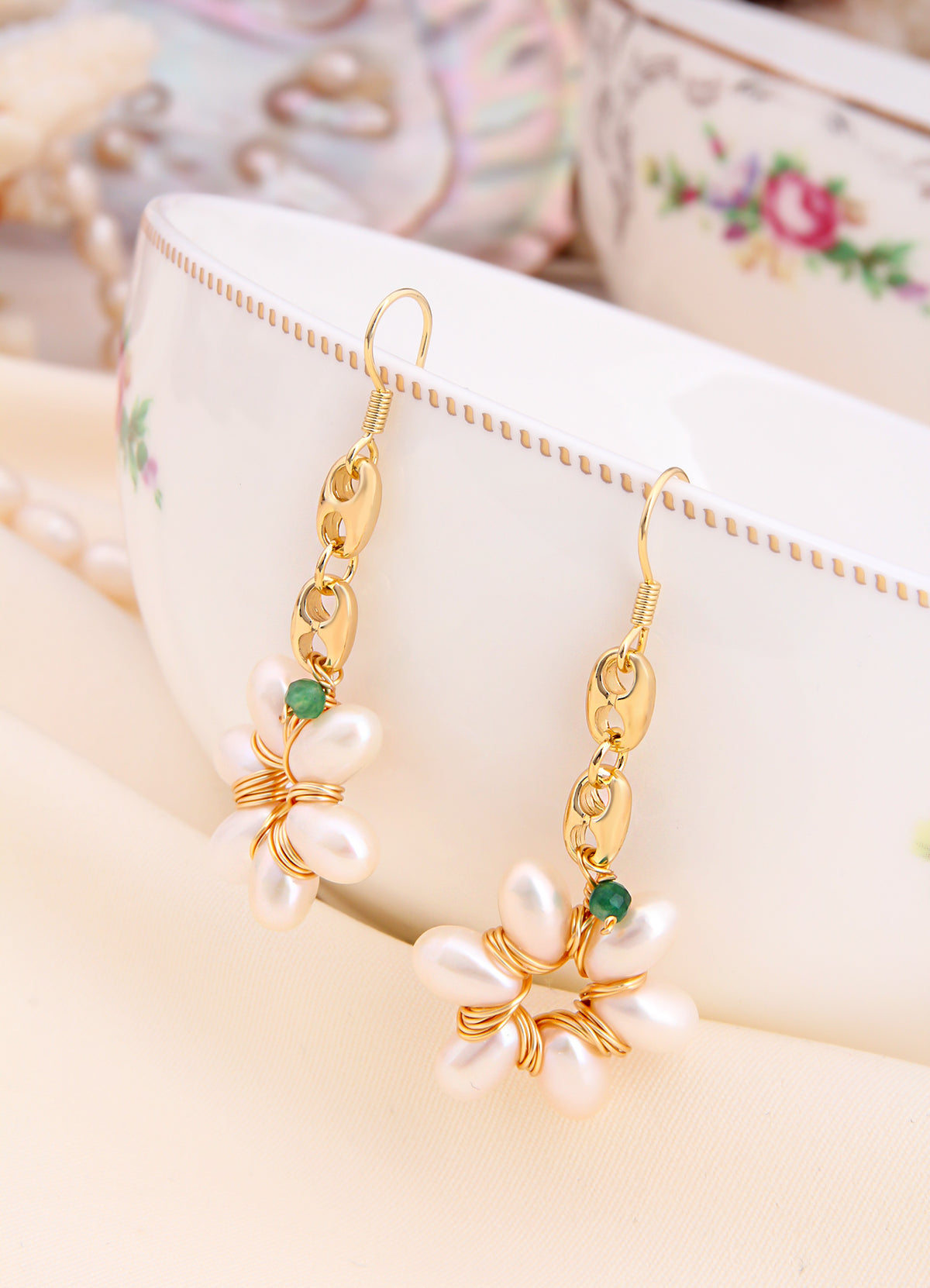 Zircon & Pearl Earring