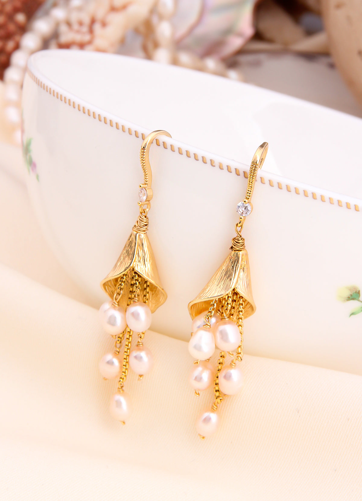Pearl Earring