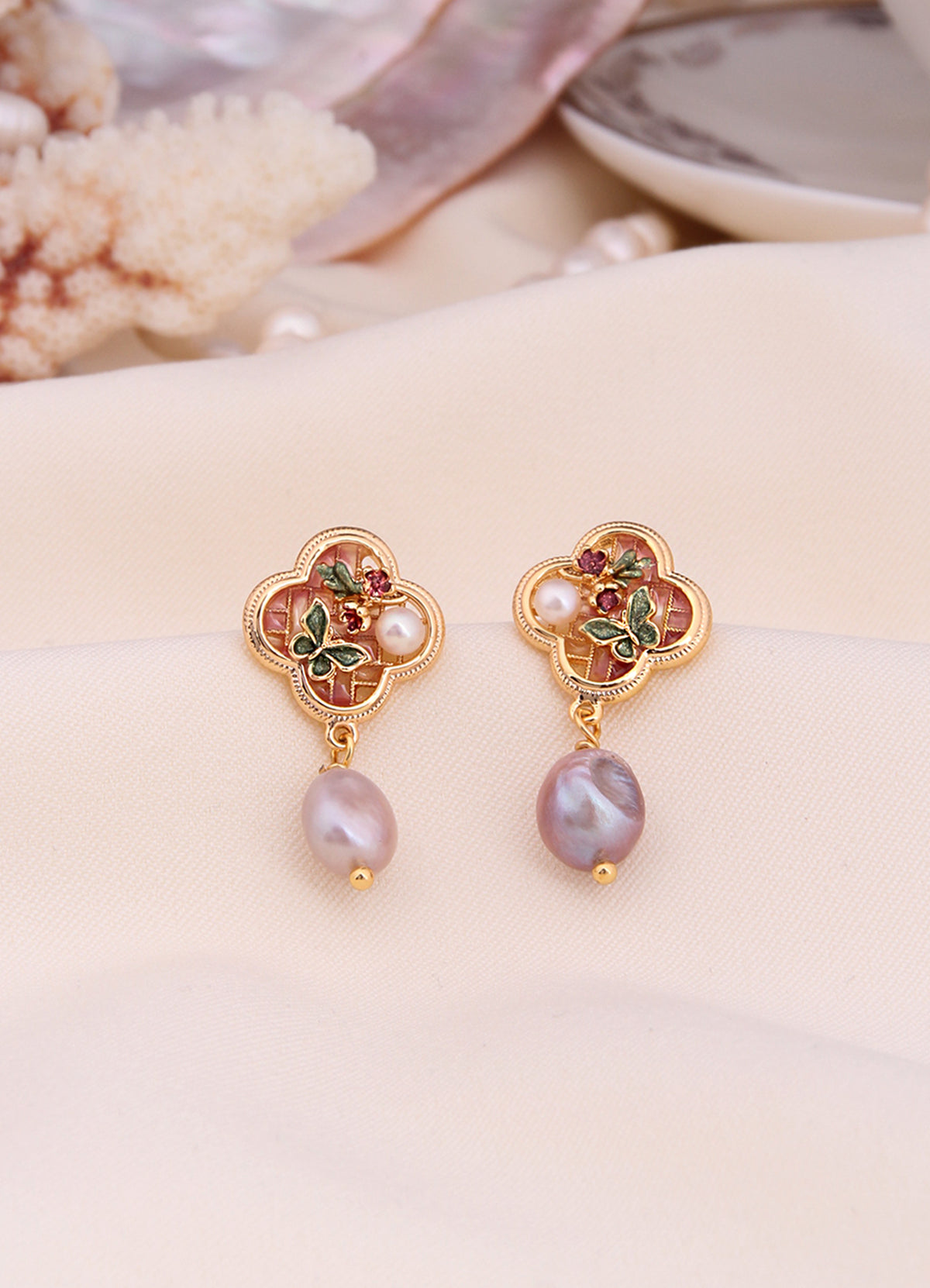 Pearl Earring
