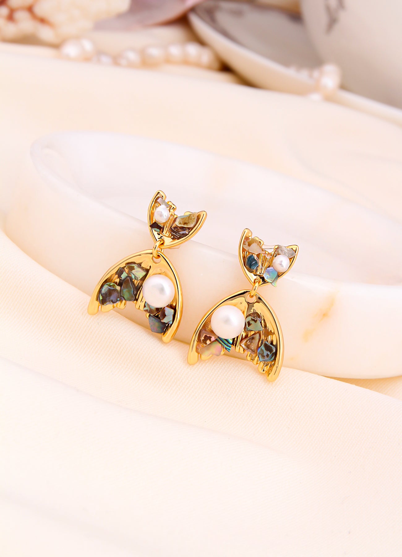 Zircon & Pearl Earring