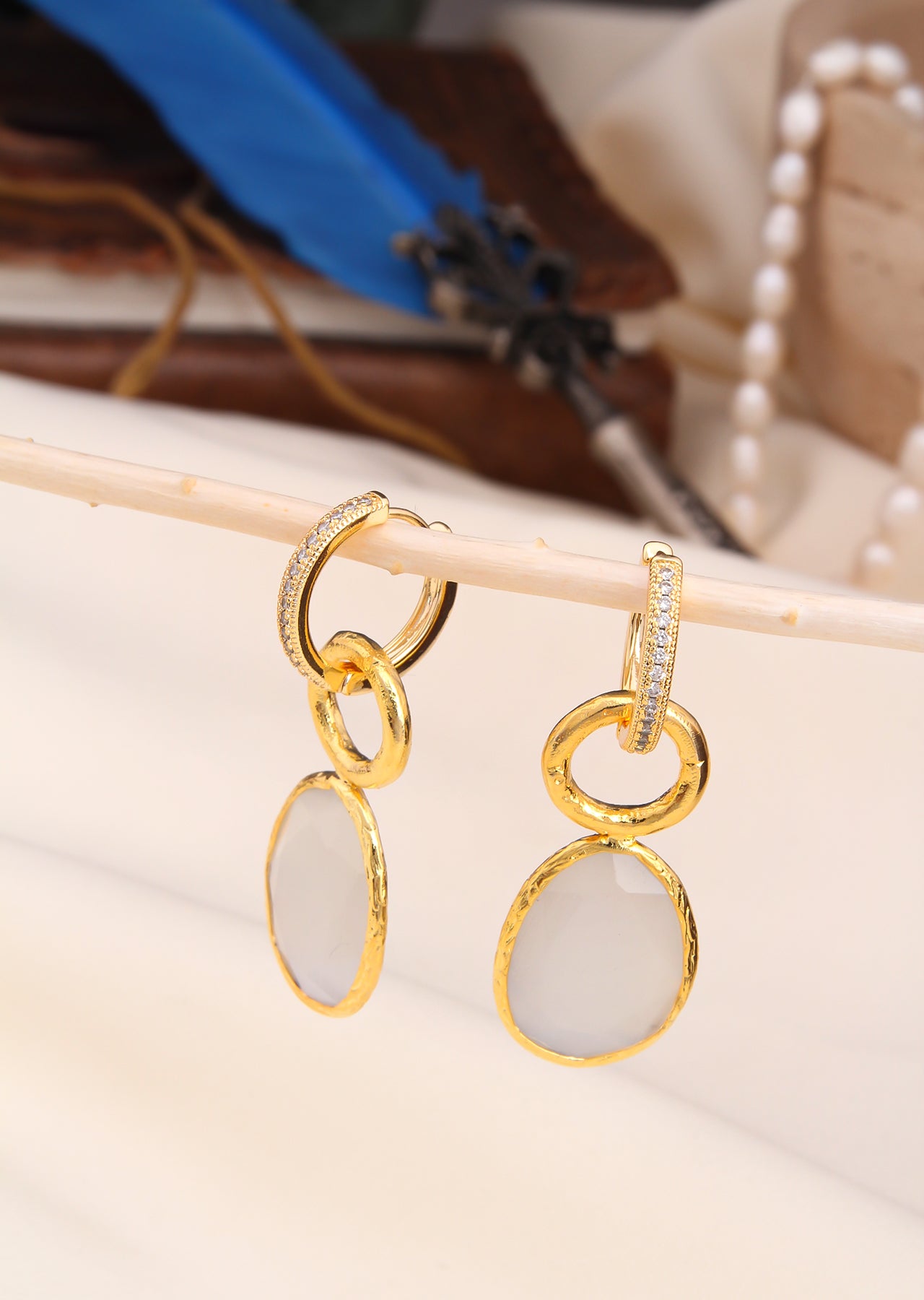 Cat Eyes & Zircon Earring