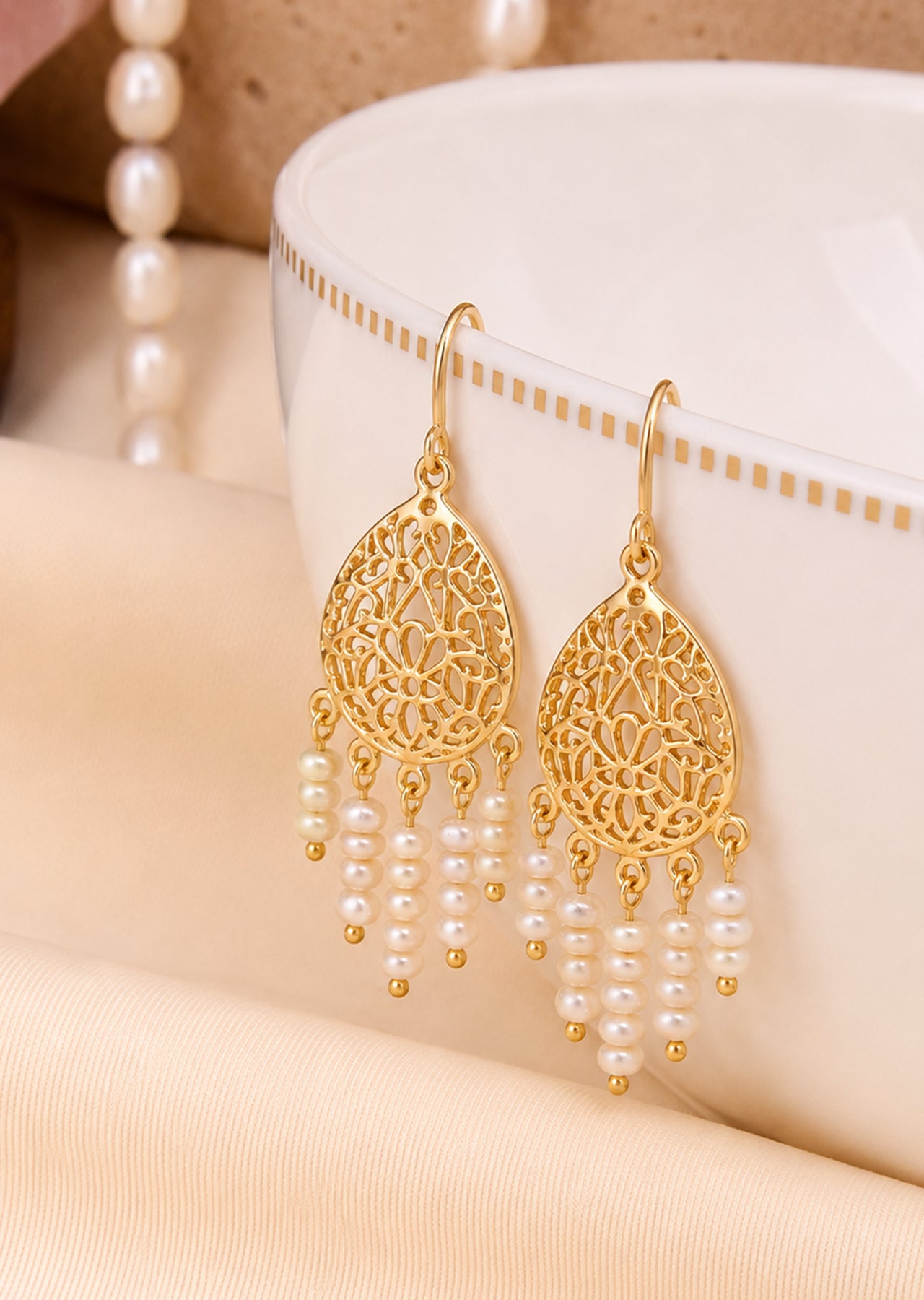 Pearl Earring