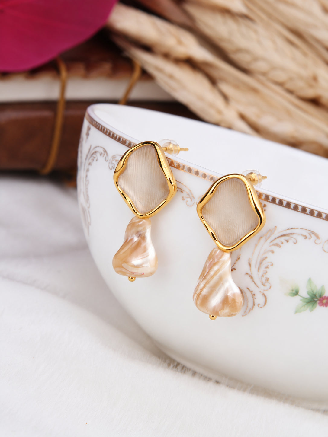 Pearl Earring