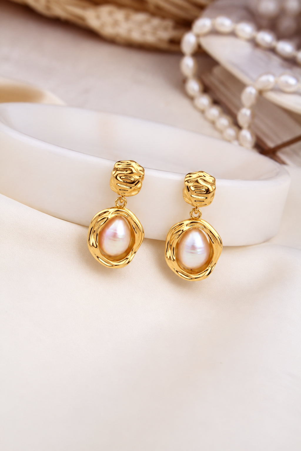 Pearl Earring