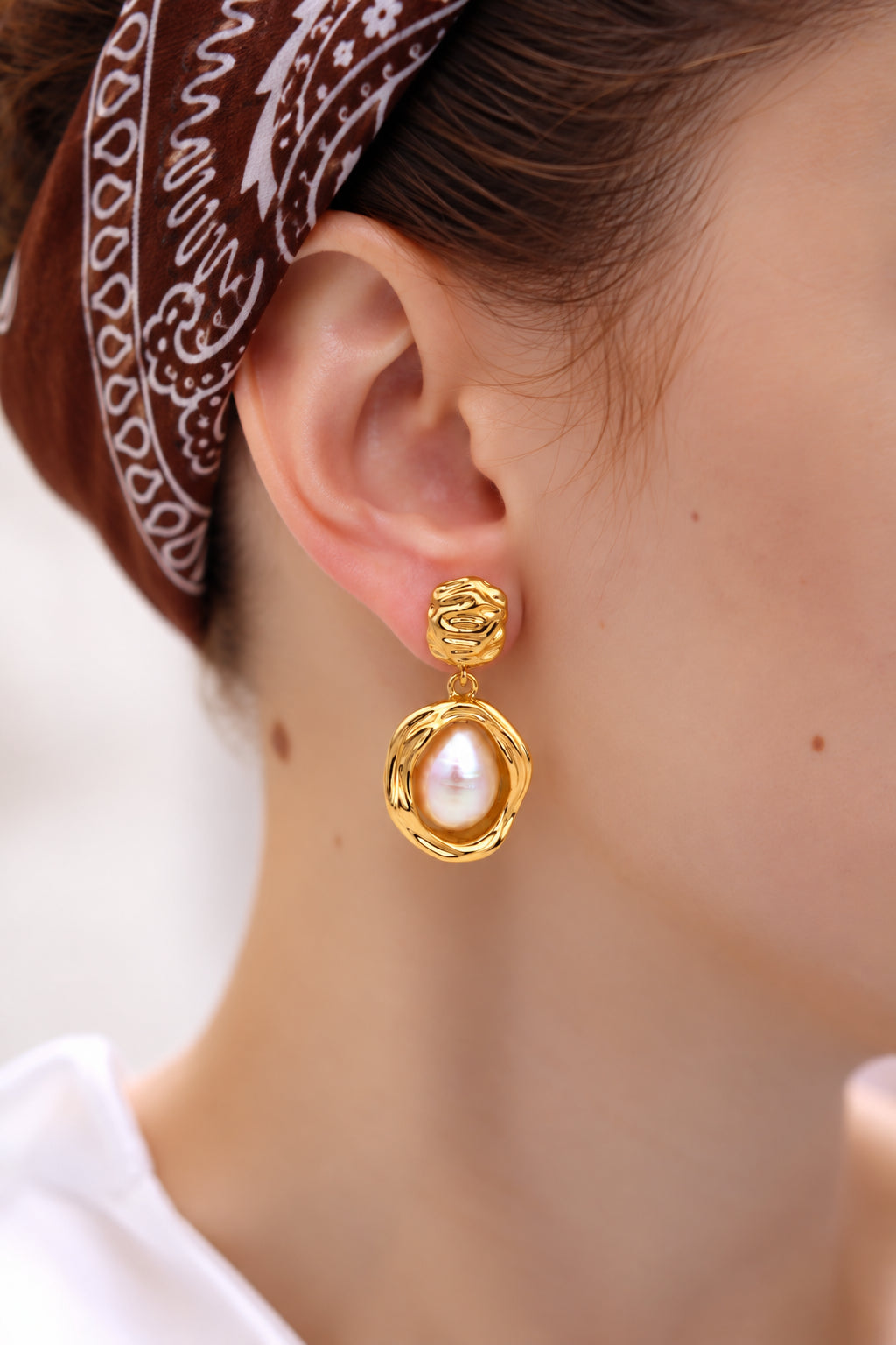 Pearl Earring