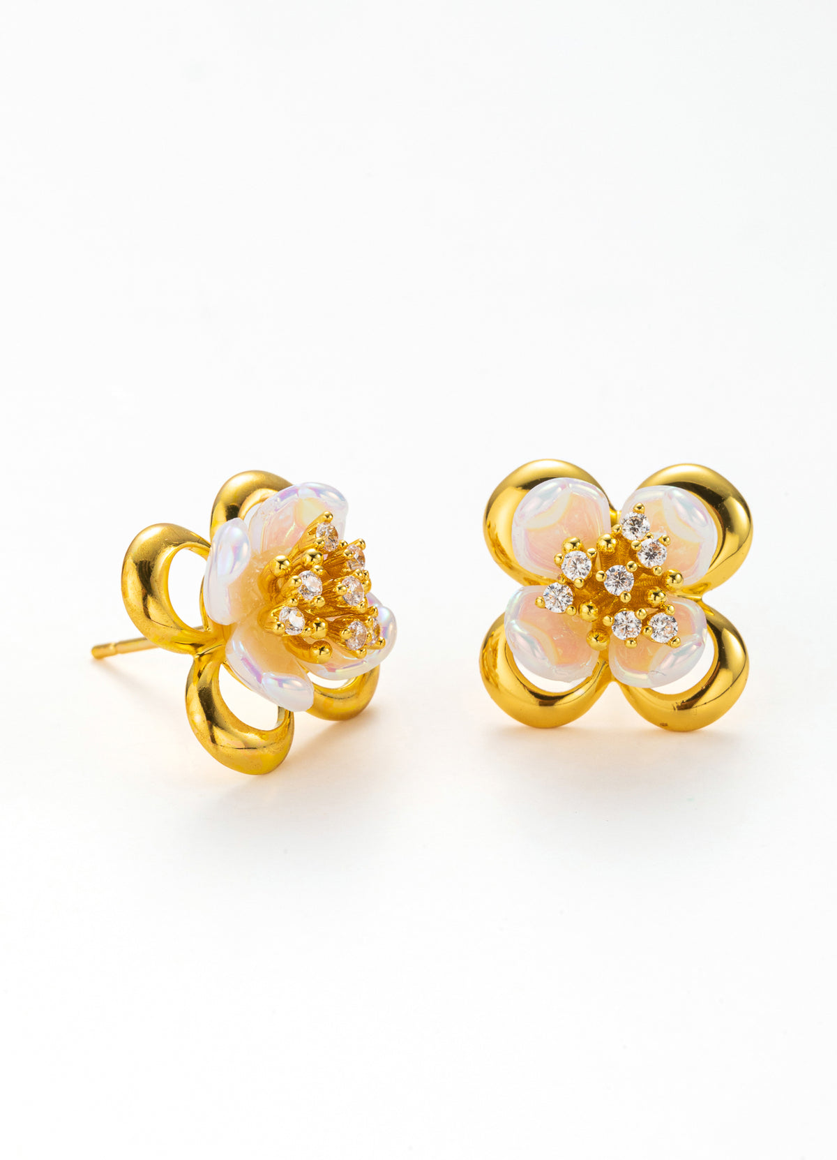 Nacre & Zircon Earring