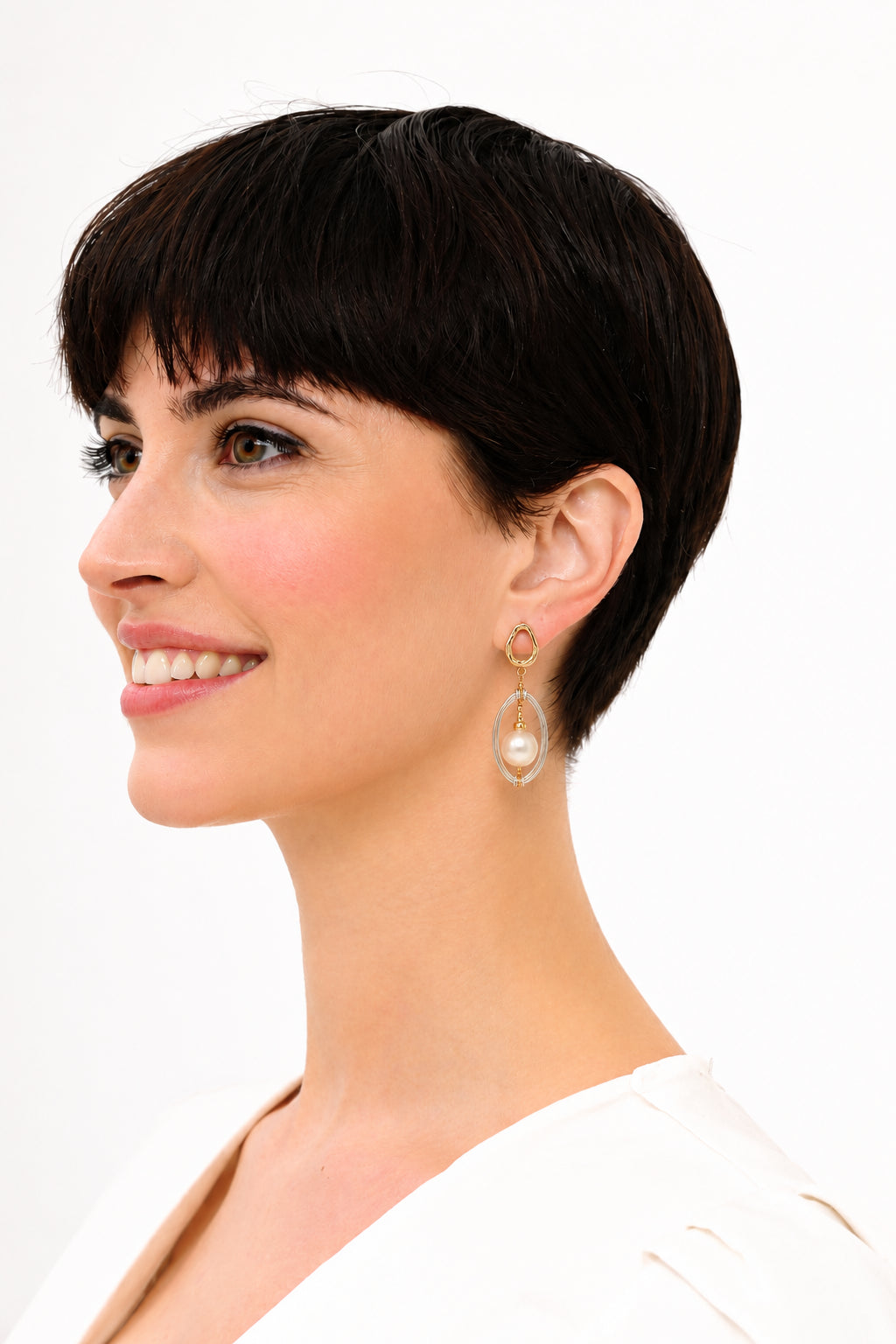 Pearl Earring