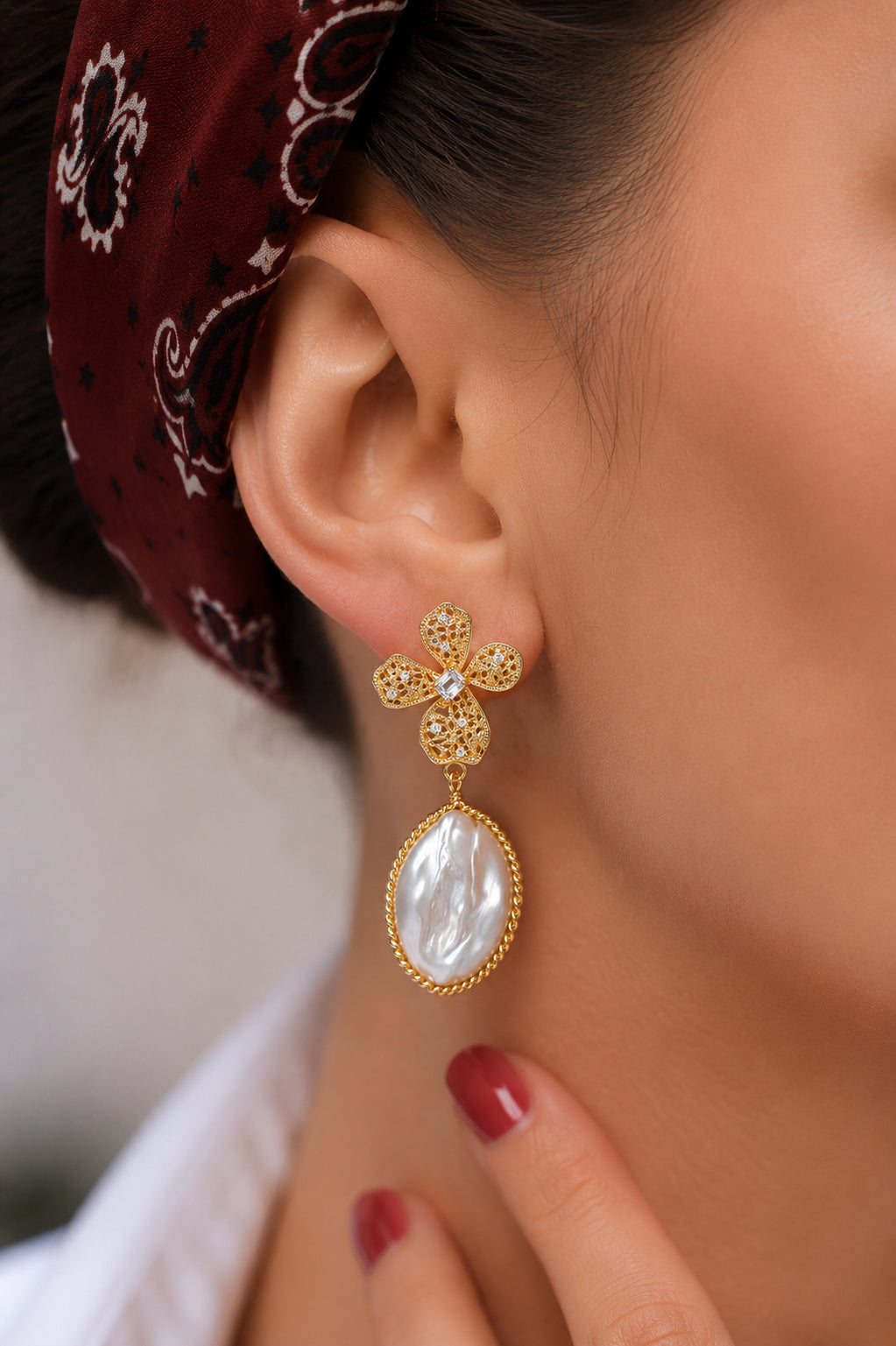 Pearl & Zircon Earring