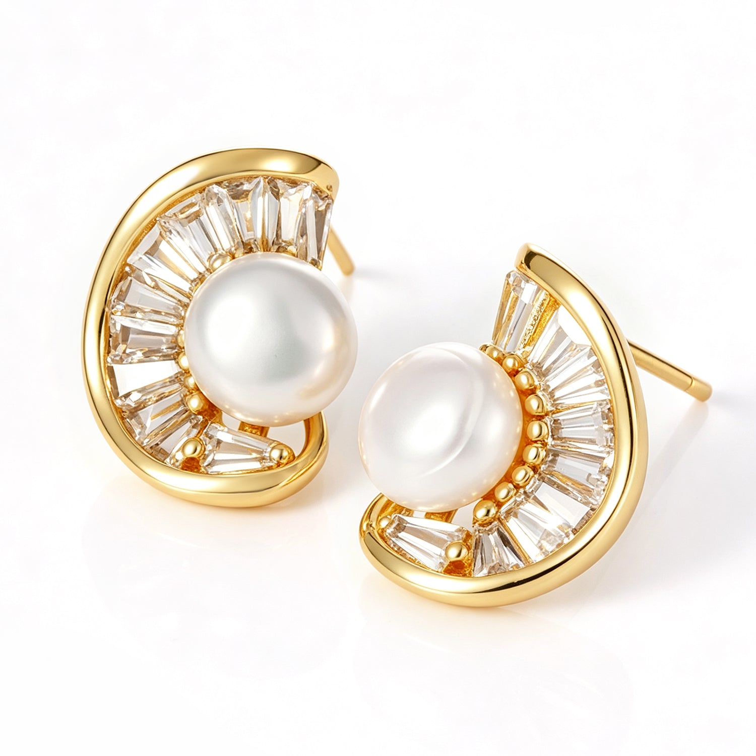Pearl & Zircon Earring