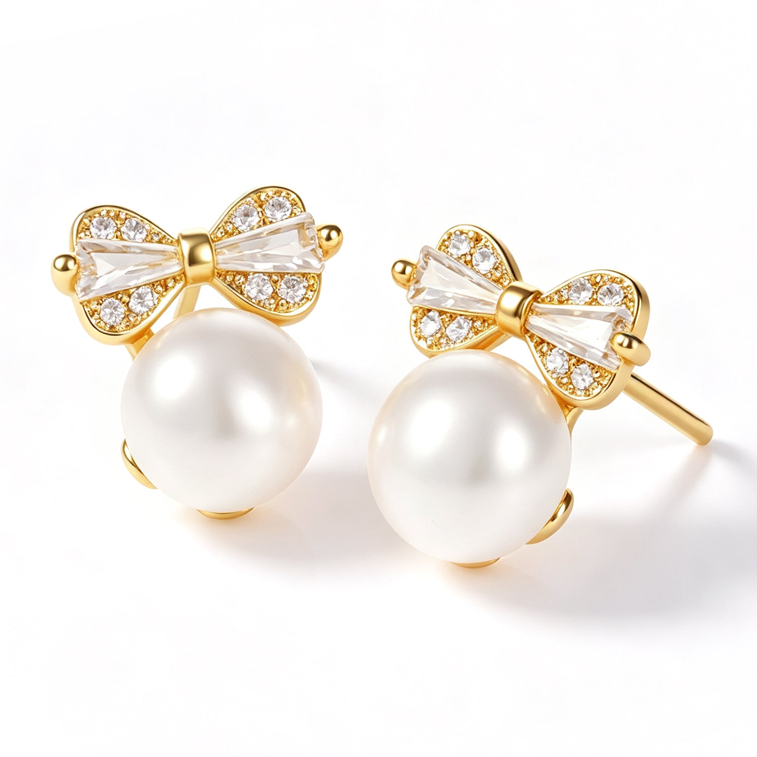 Pearl & Zircon Earring