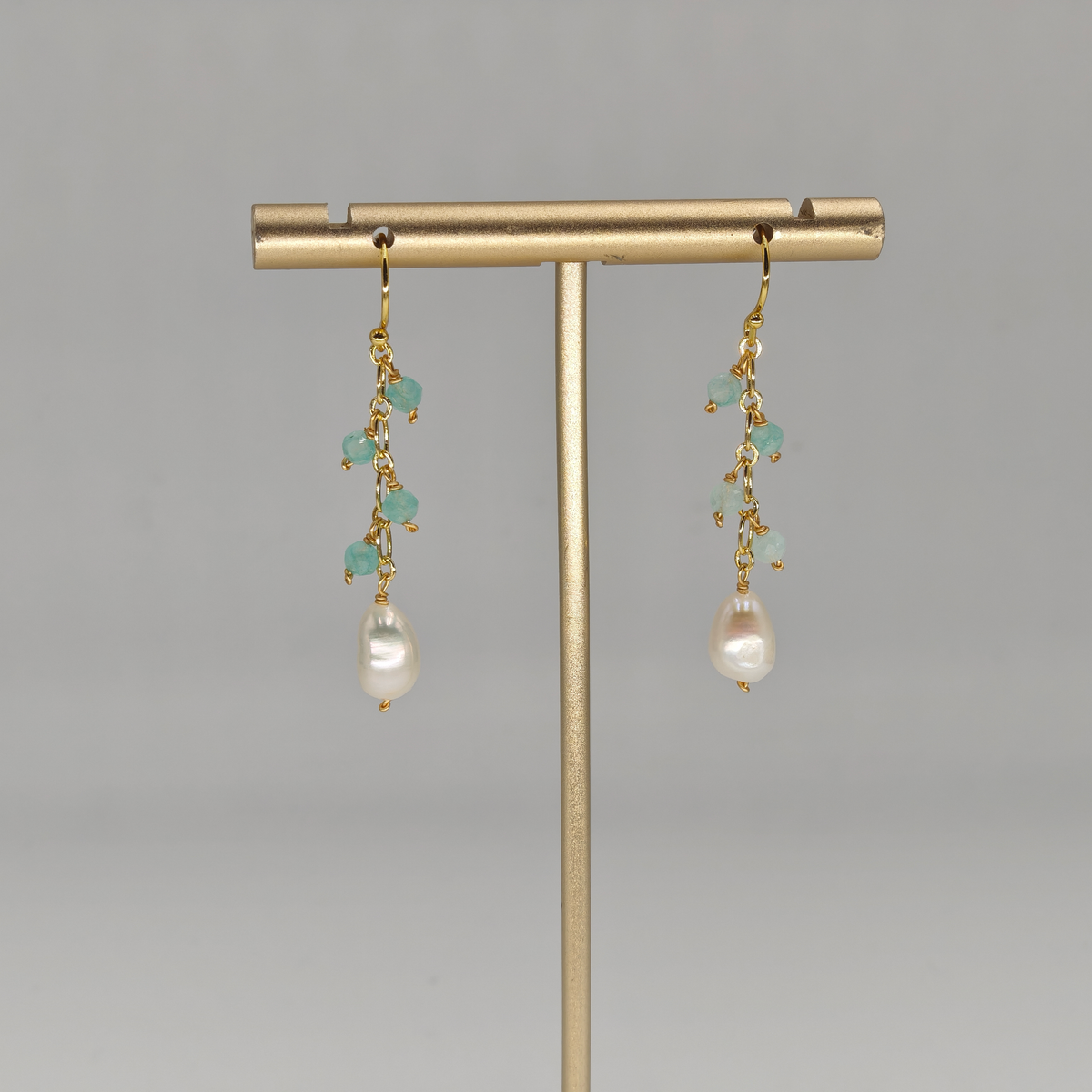 Aquamarine & Pearl Earring