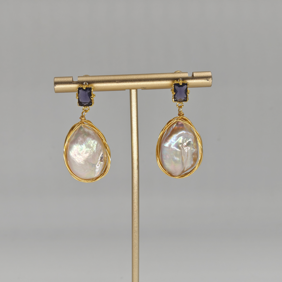 Pearl & Zircon Earring