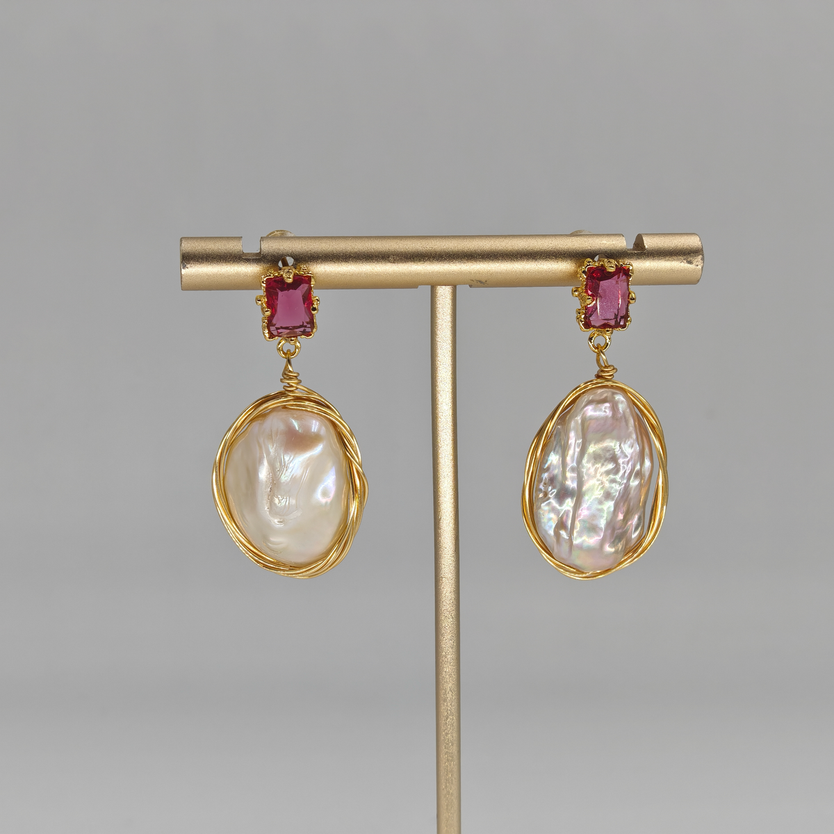 Pearl & Zircon Earring