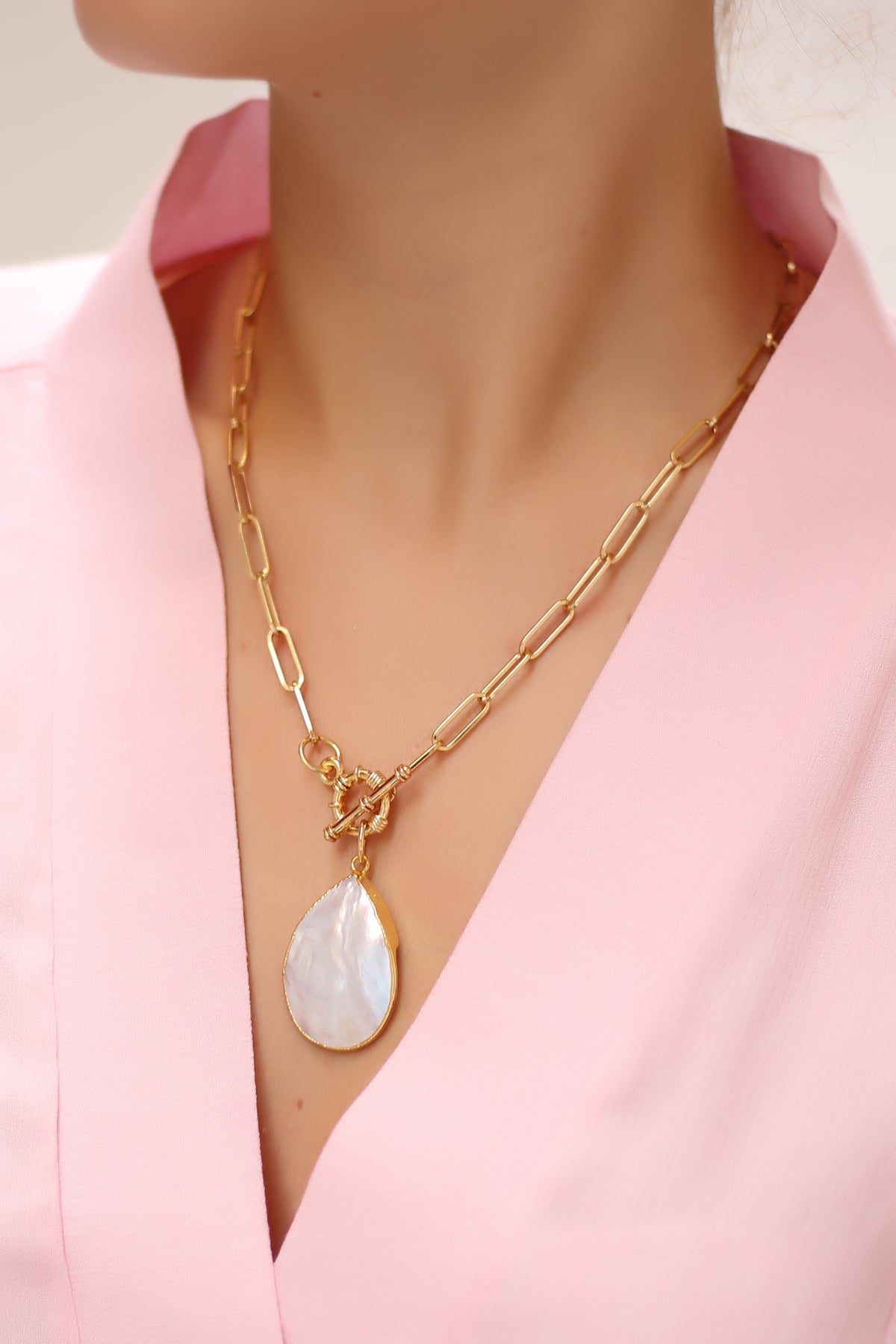 Nacre Collier