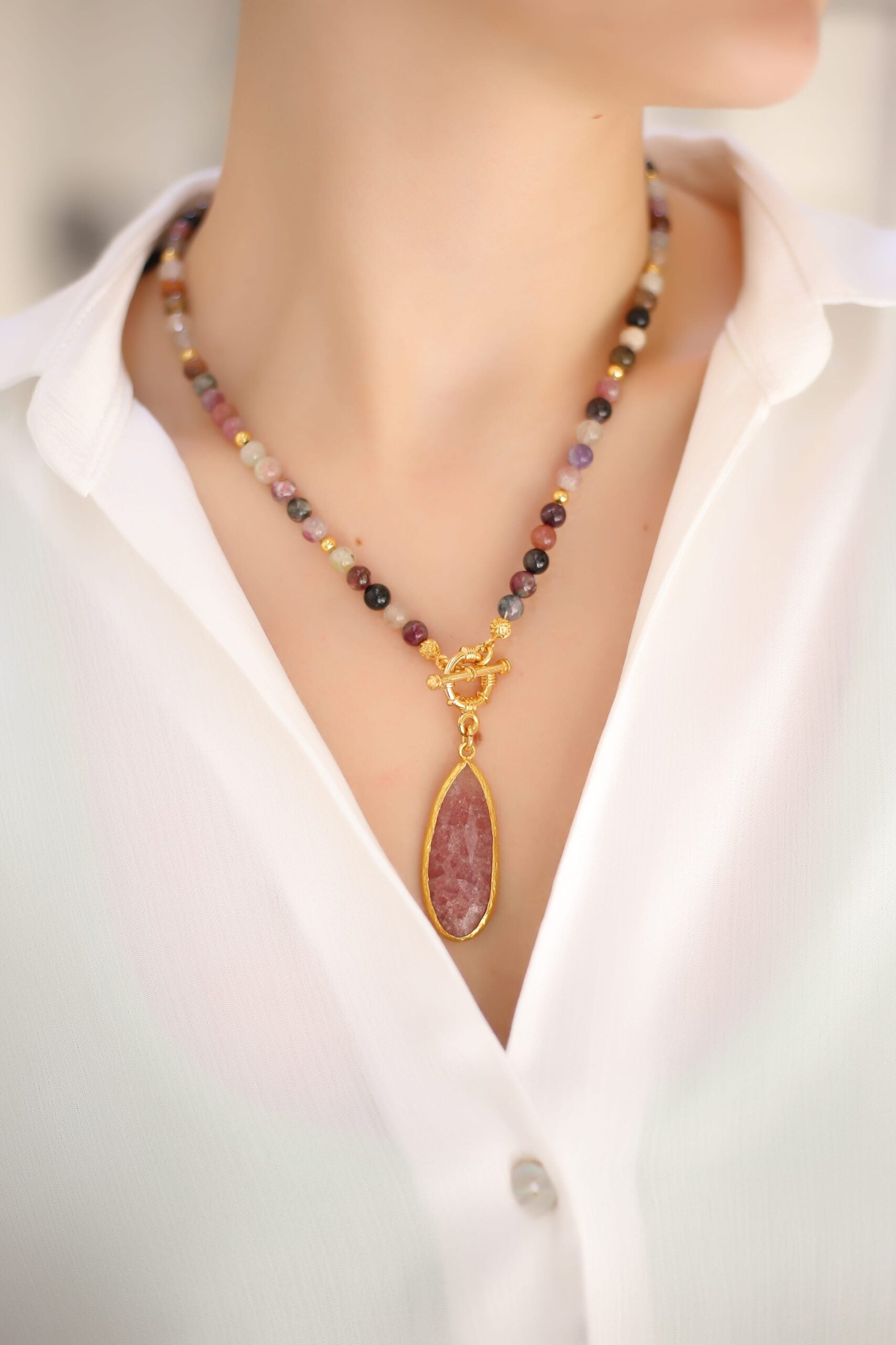 Strawberry Quartz Collier