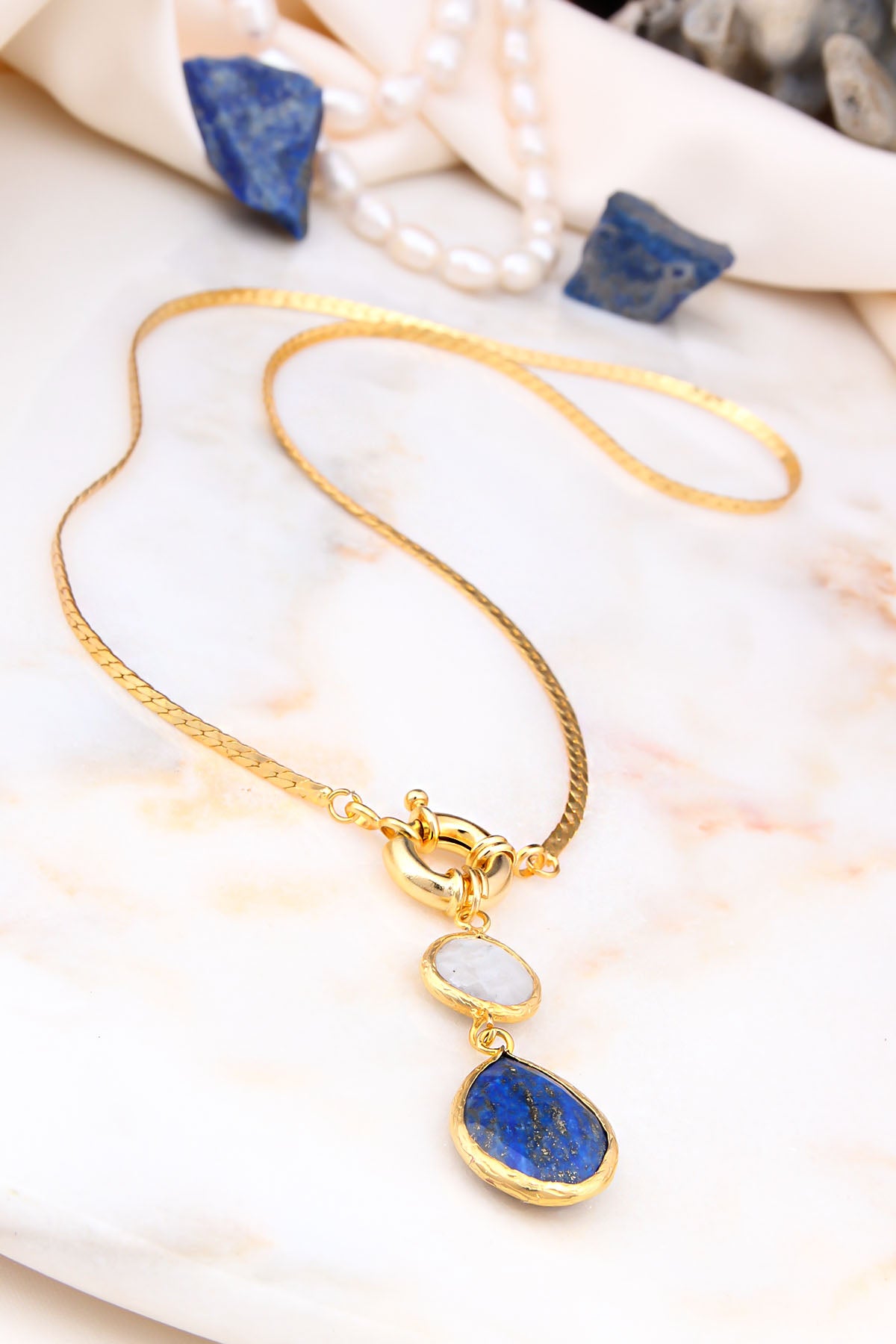 Moonstone & Lapis Collier