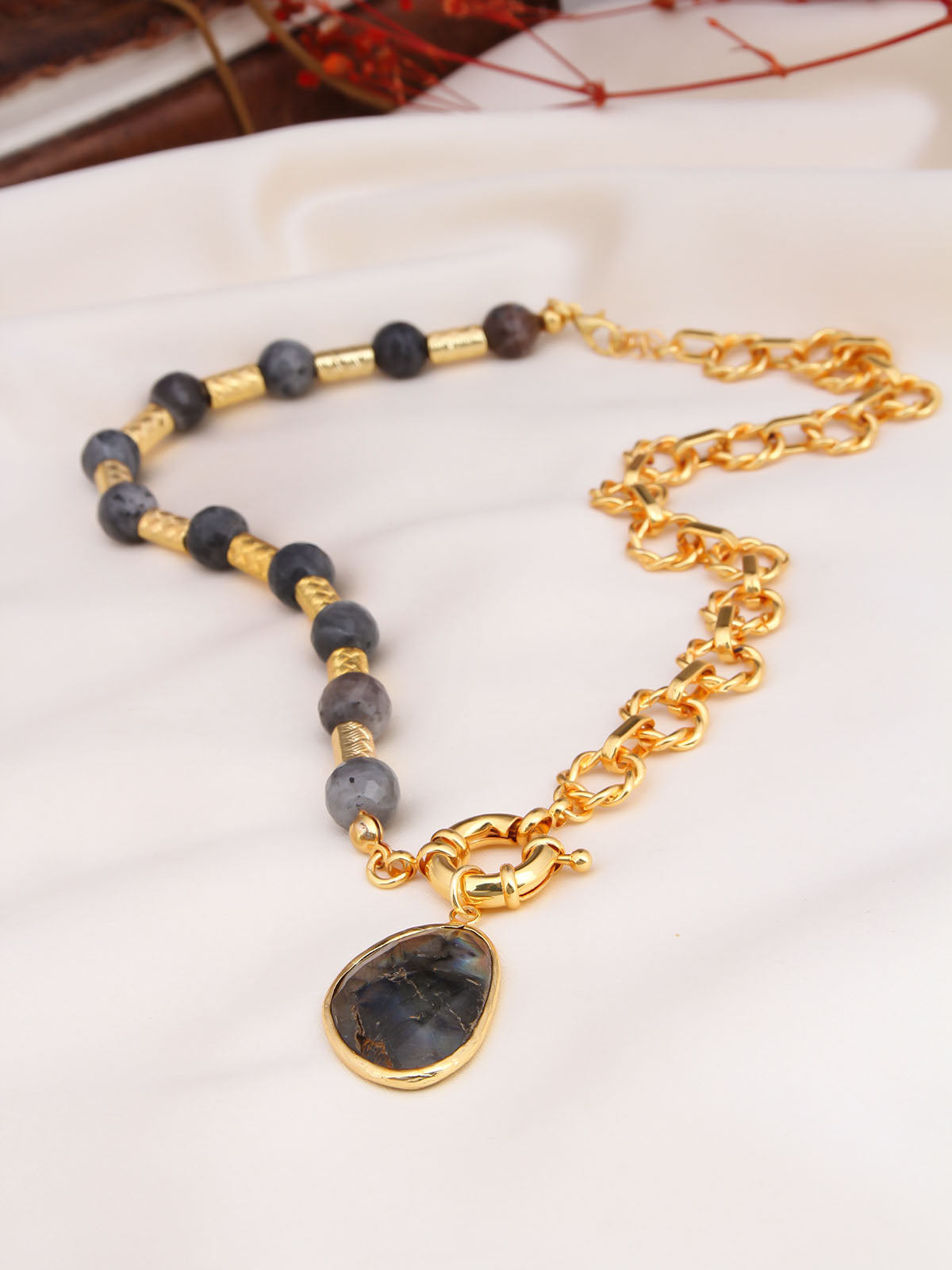 Labradorite Collier