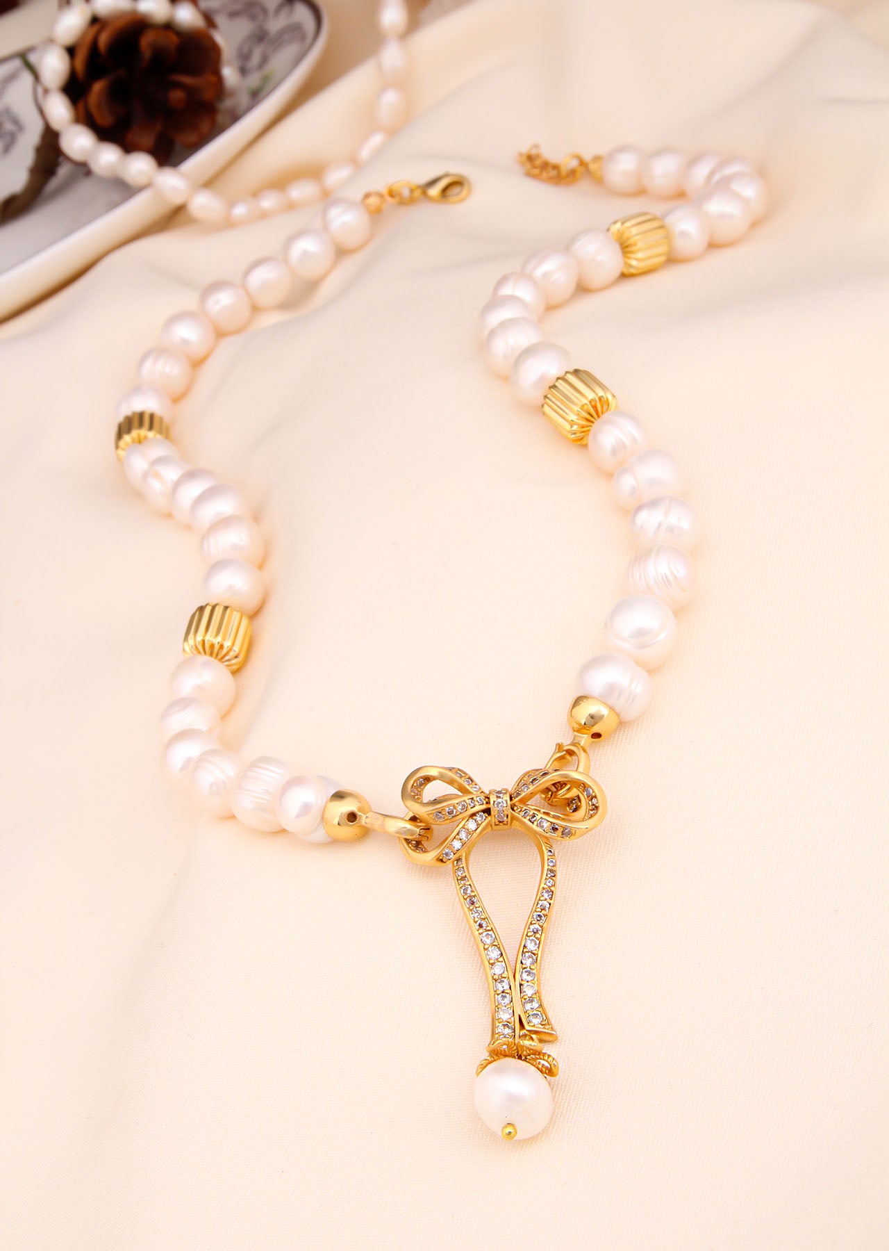 Pearl & Zircon Necklace