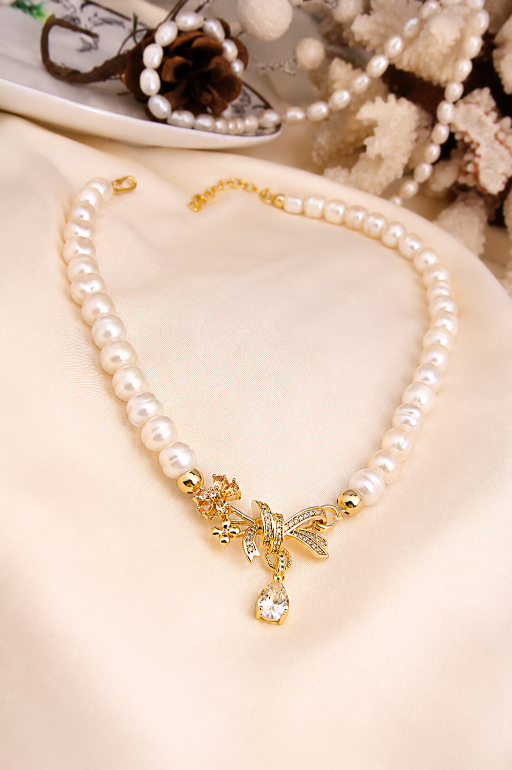 Pearl & Zircon Necklace