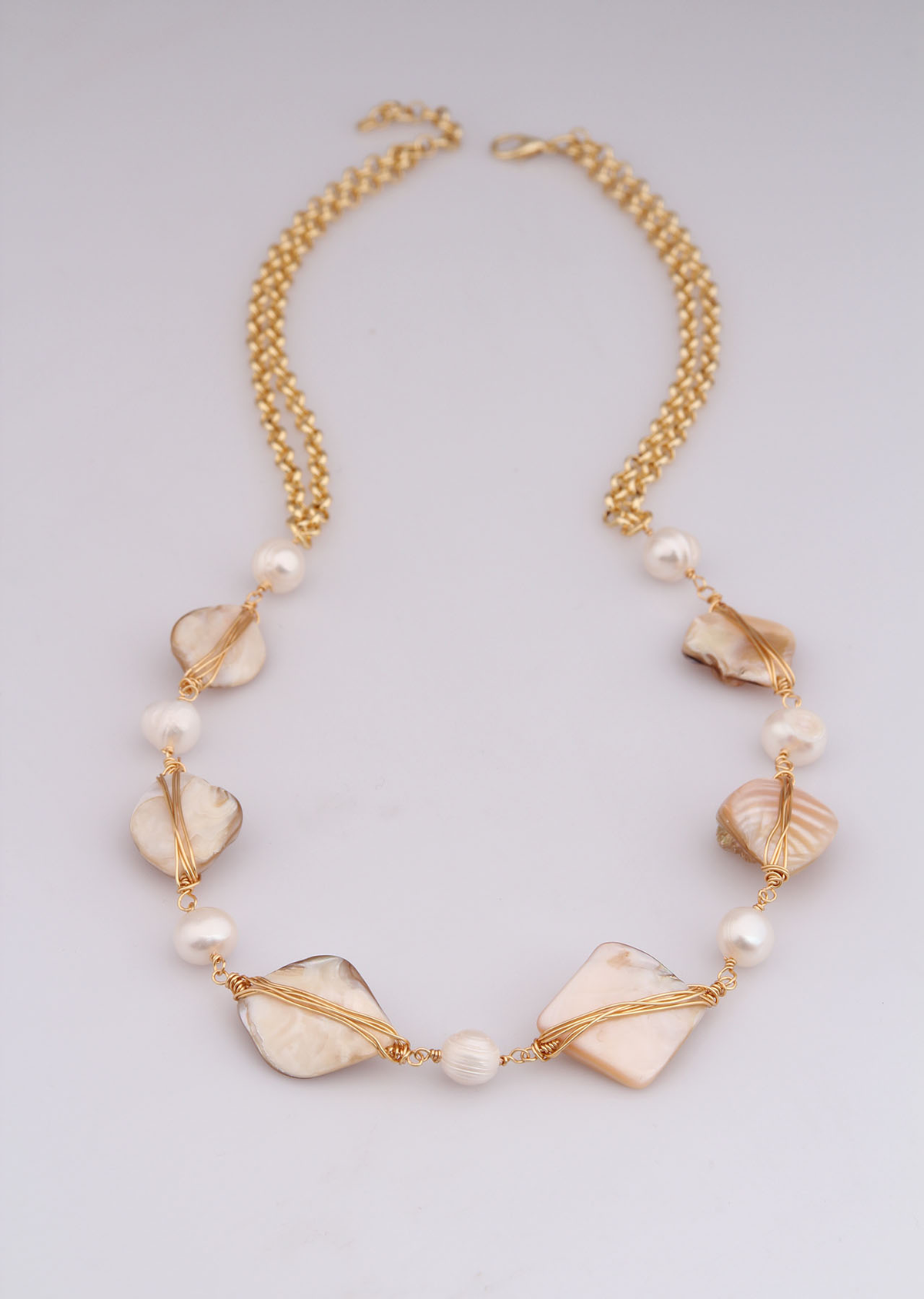 Pearl & Nacre Necklace