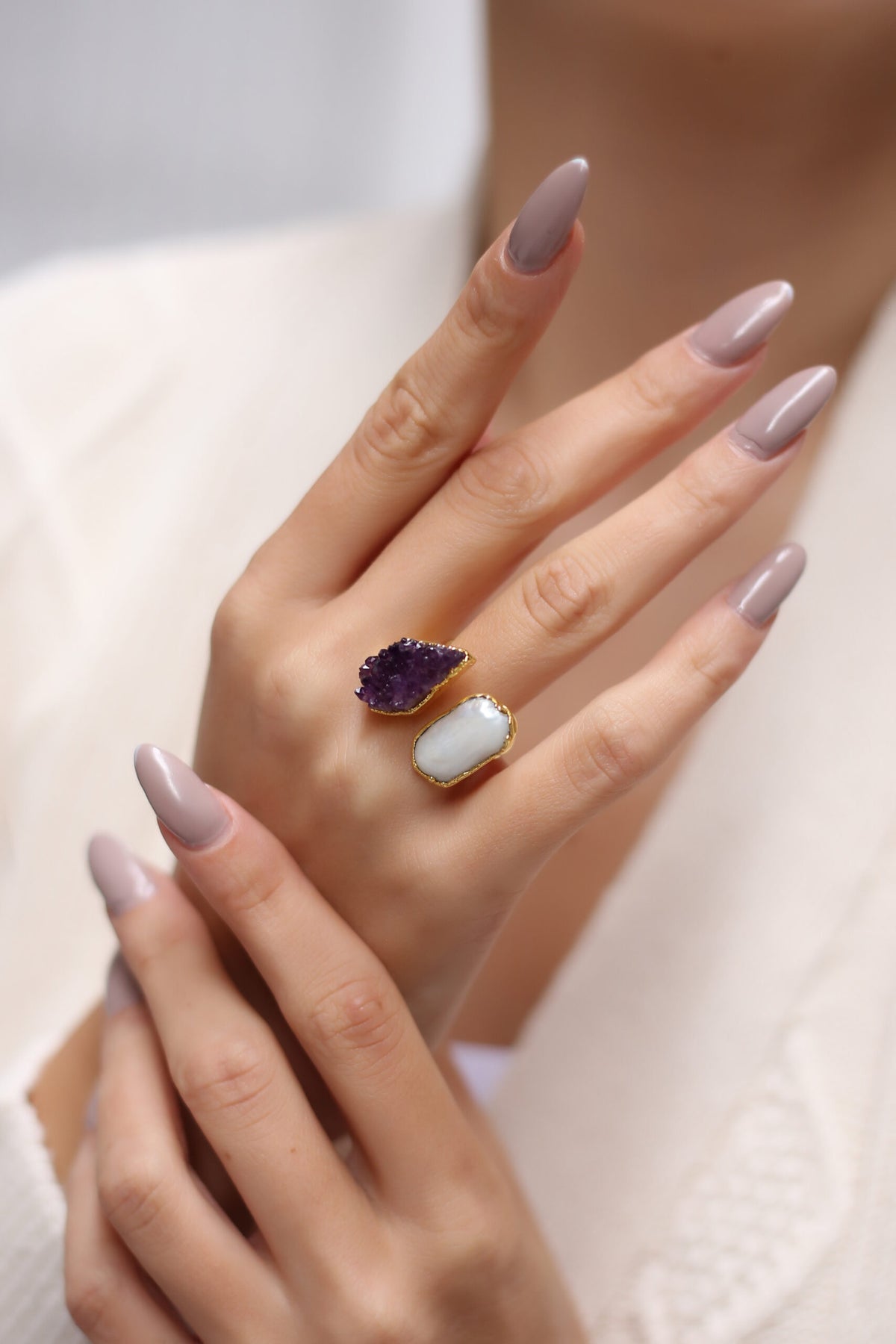 Amethyst & Pearl Bague