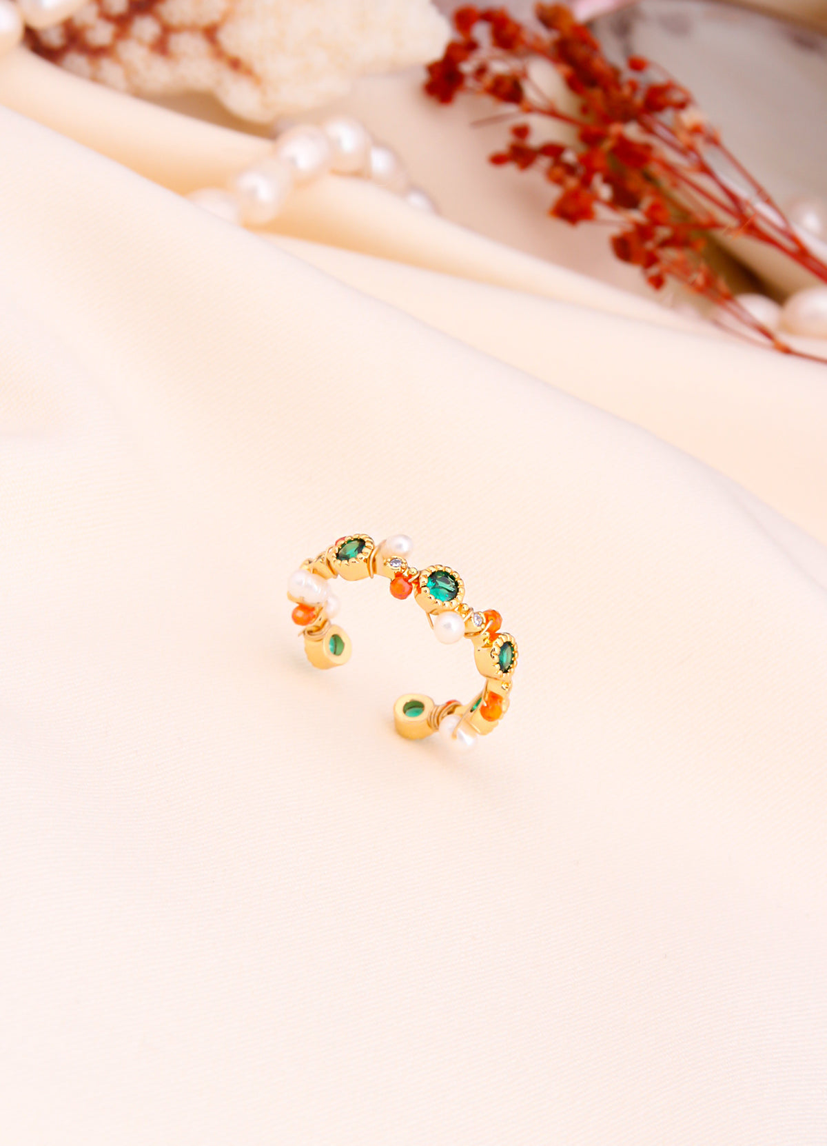 Zircon & Pearl Ring