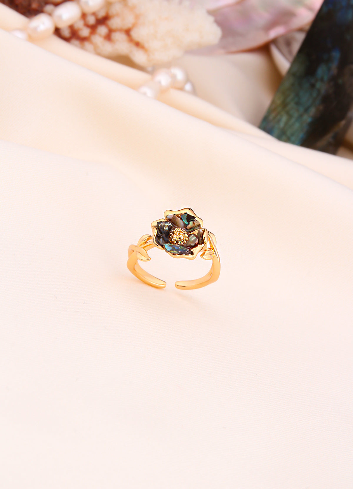 Nacre Ring