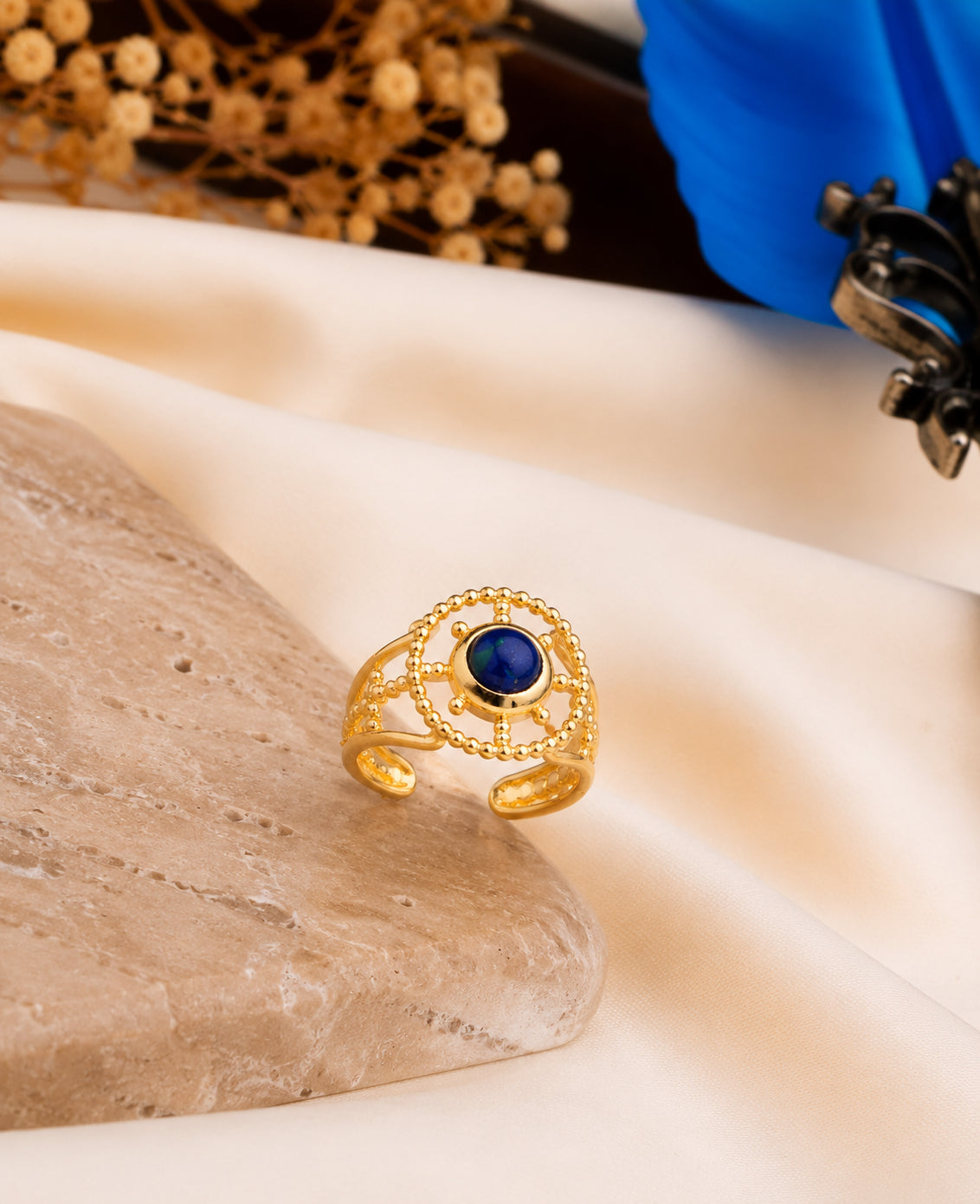 Varasite Ring