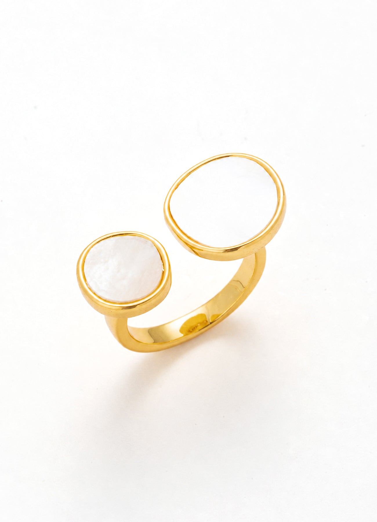 Nacre Ring