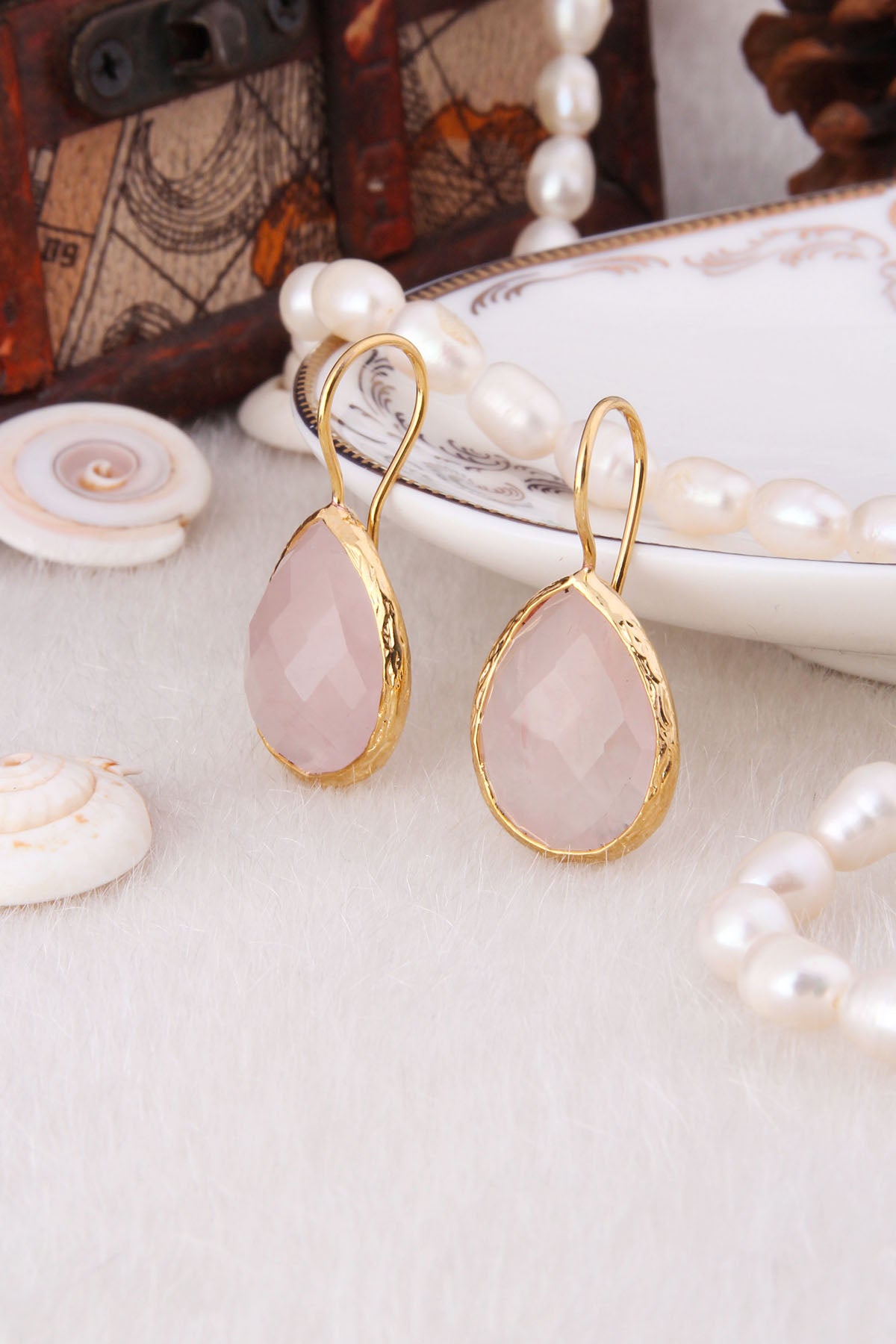Pink Quartz Earring