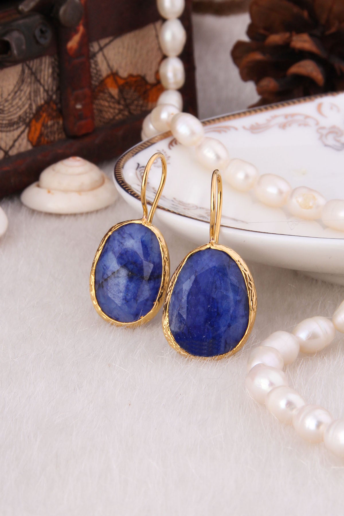 Lapis Earring