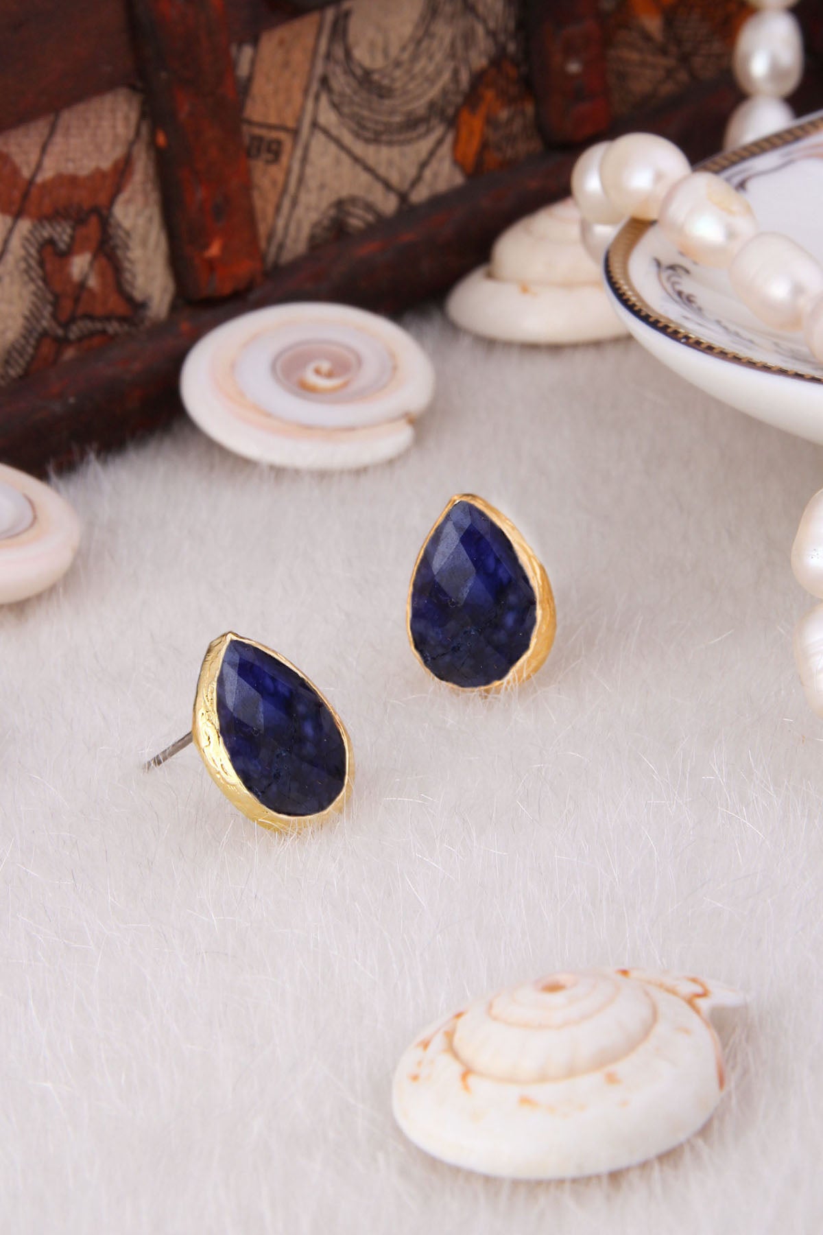 Agate Earring